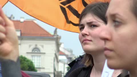 Extinction Rebellion organizes climate protest in Warsaw