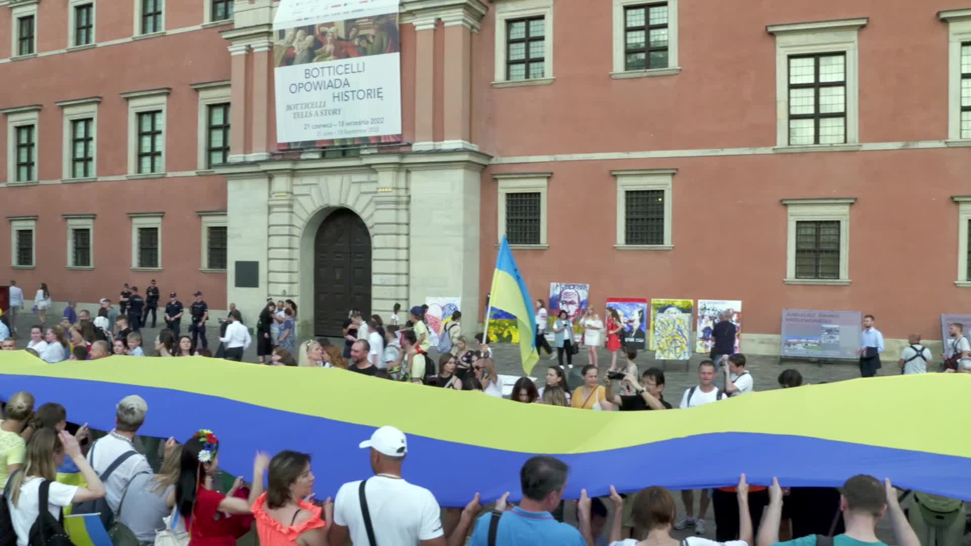 Ukrainians Celebrate 31st Independence Day in Warsaw