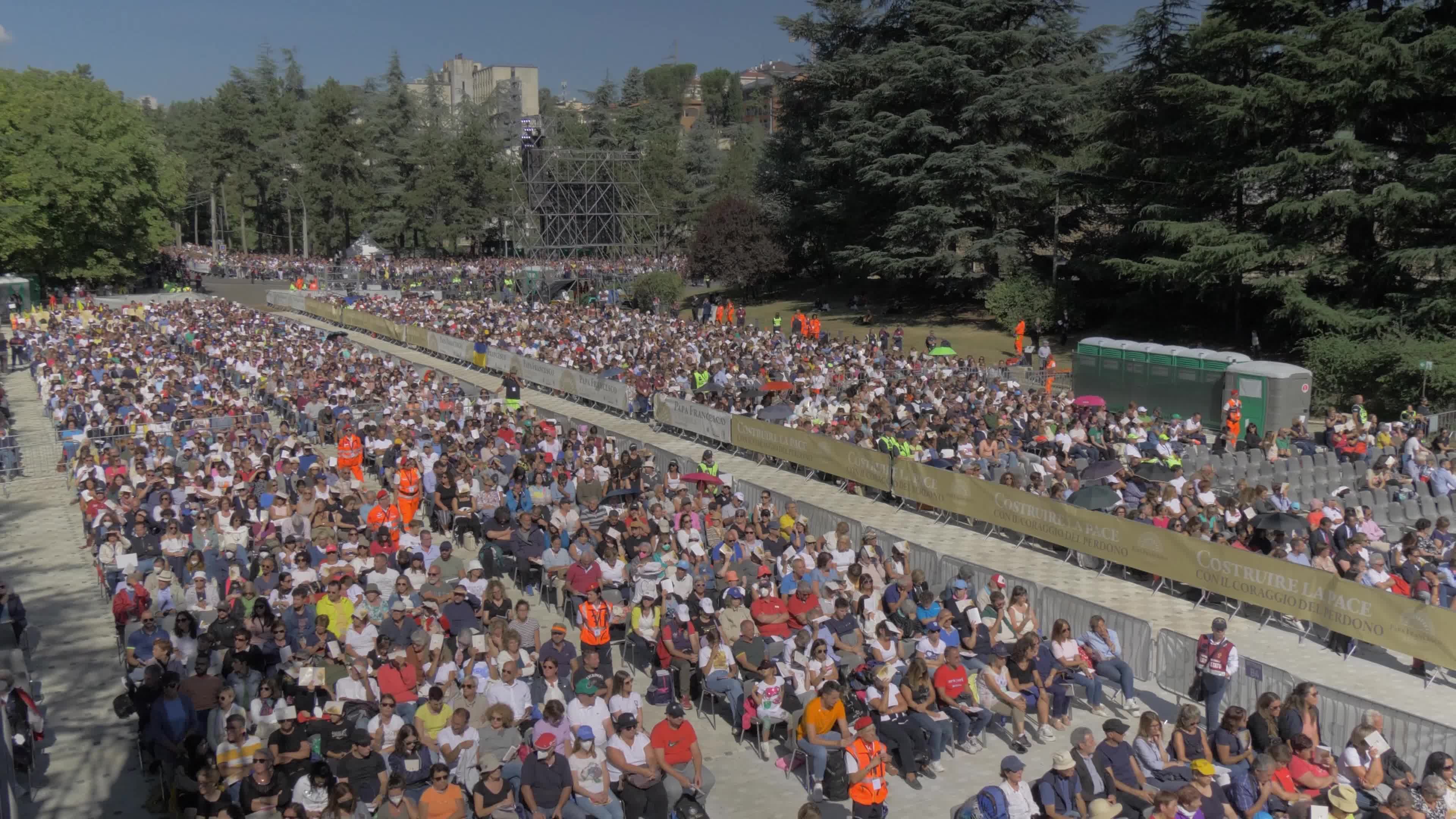 Holy Mass Of Pope Francis In L'Aquila, the first Pontiff To Open The Holy Door After 728 Years