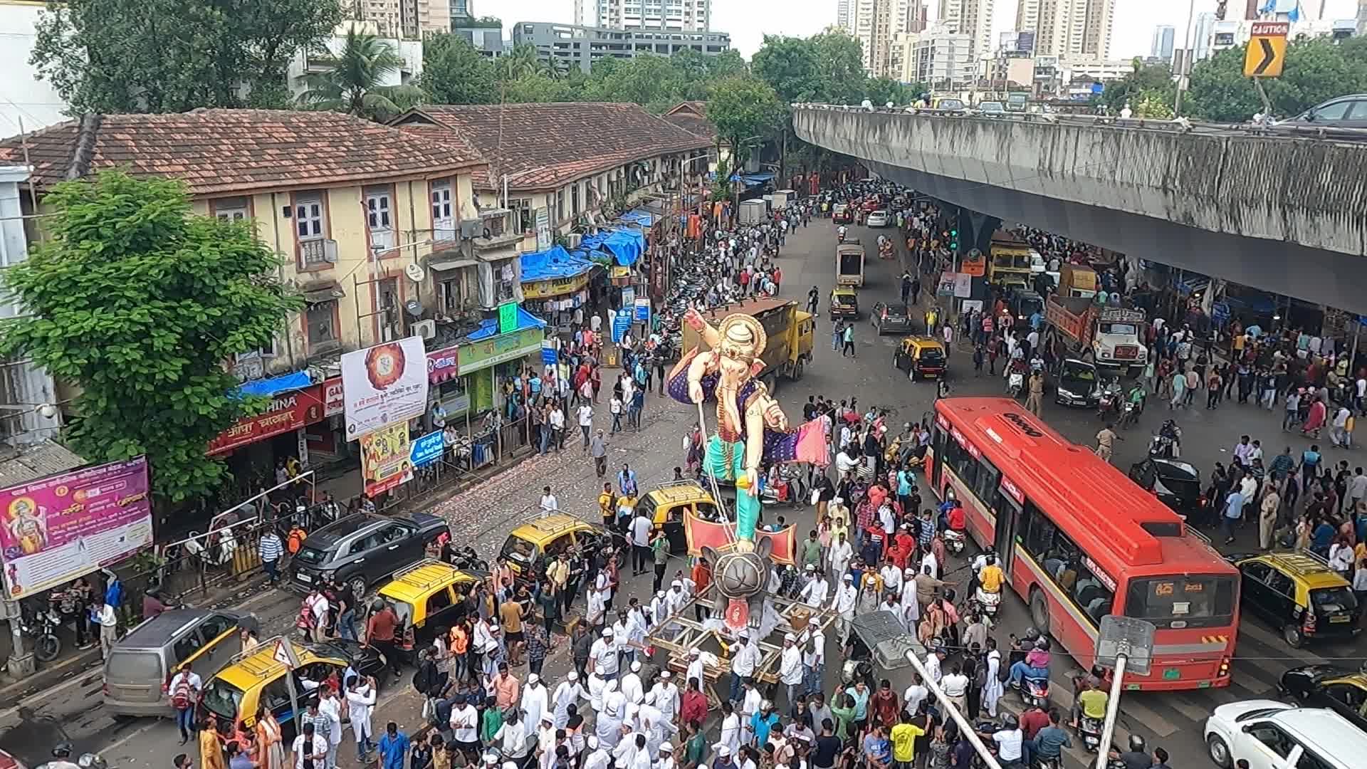 Ganesh Chaturthi Festival In Mumbai