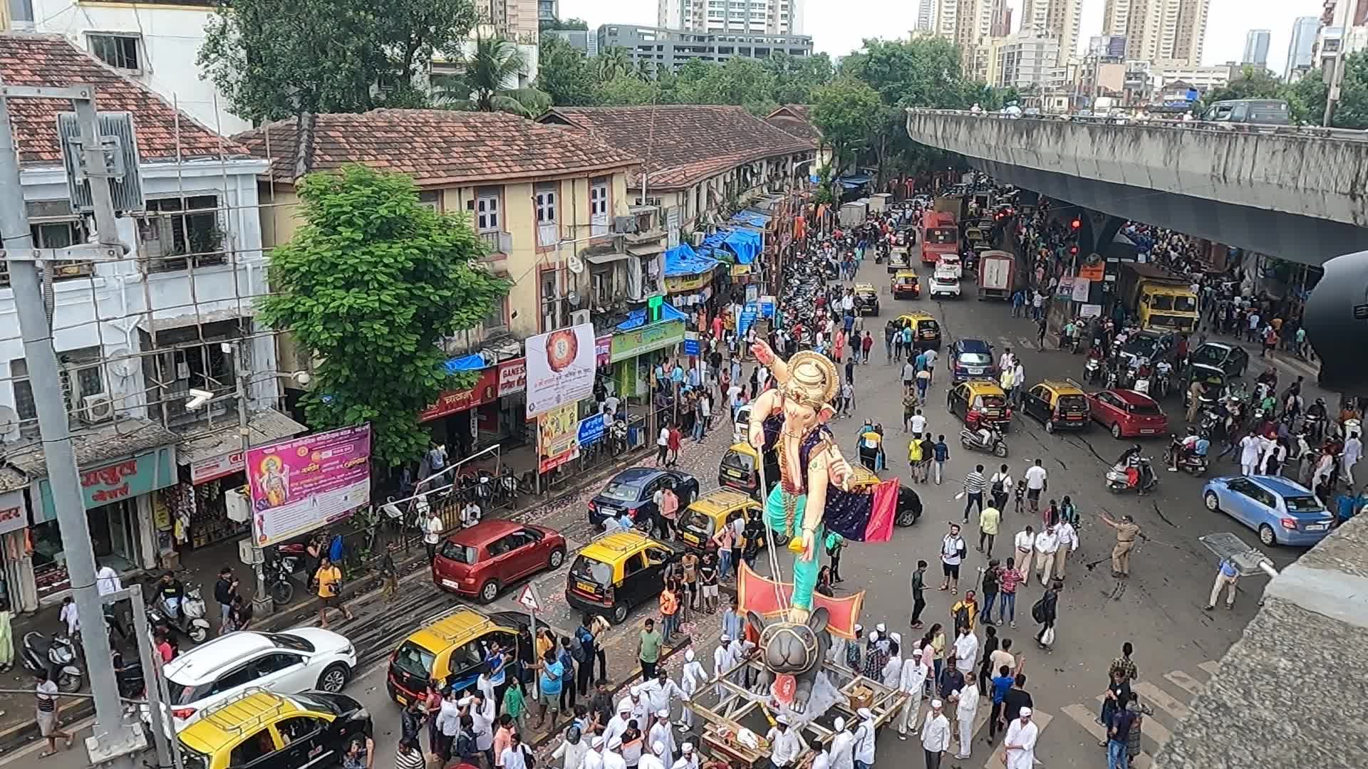 Ganesh Chaturthi Festival In Mumbai