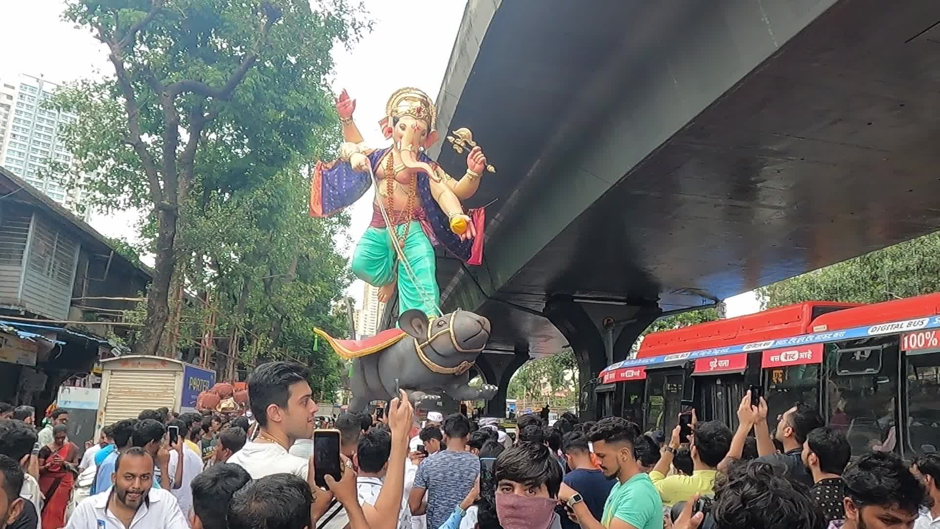 Ganesh Chaturthi Festival In Mumbai