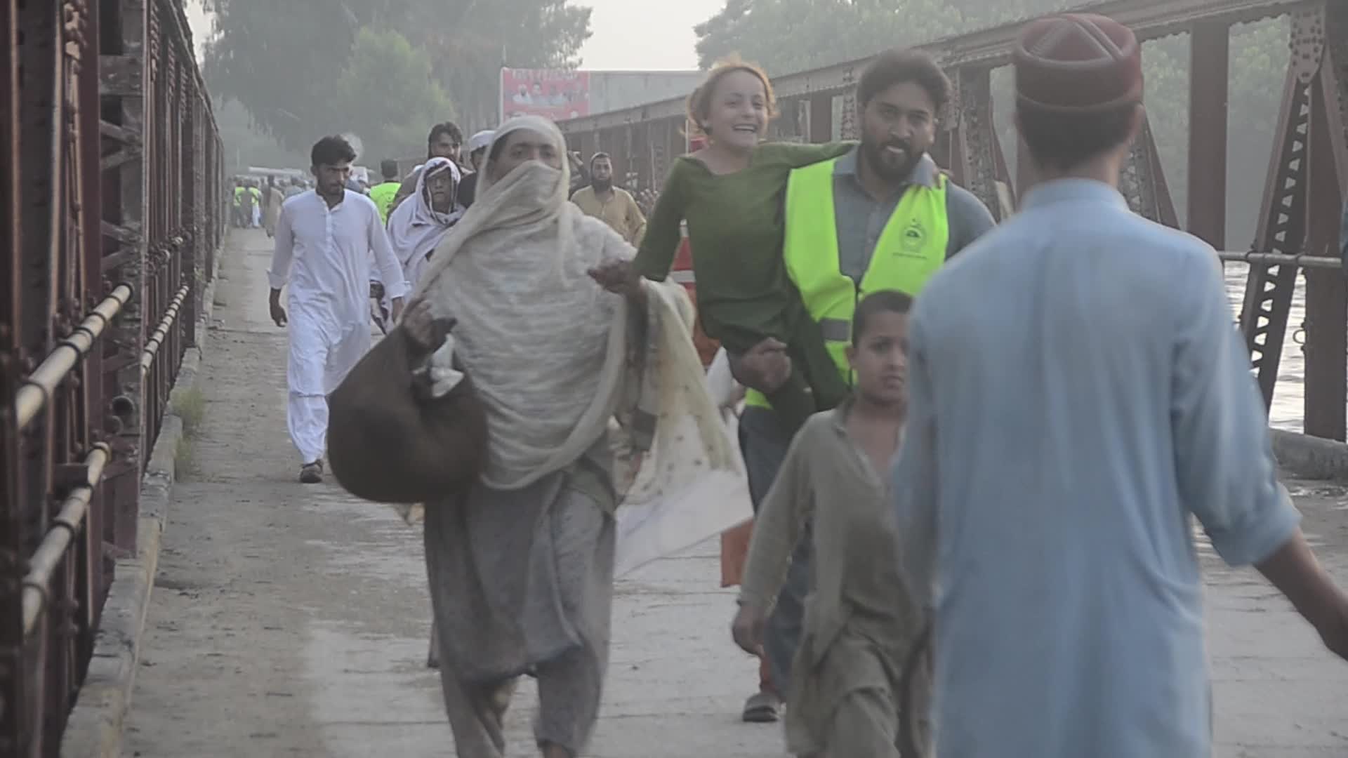 Over 900 dead since June amid heavy monsoon rains in Pakistan
