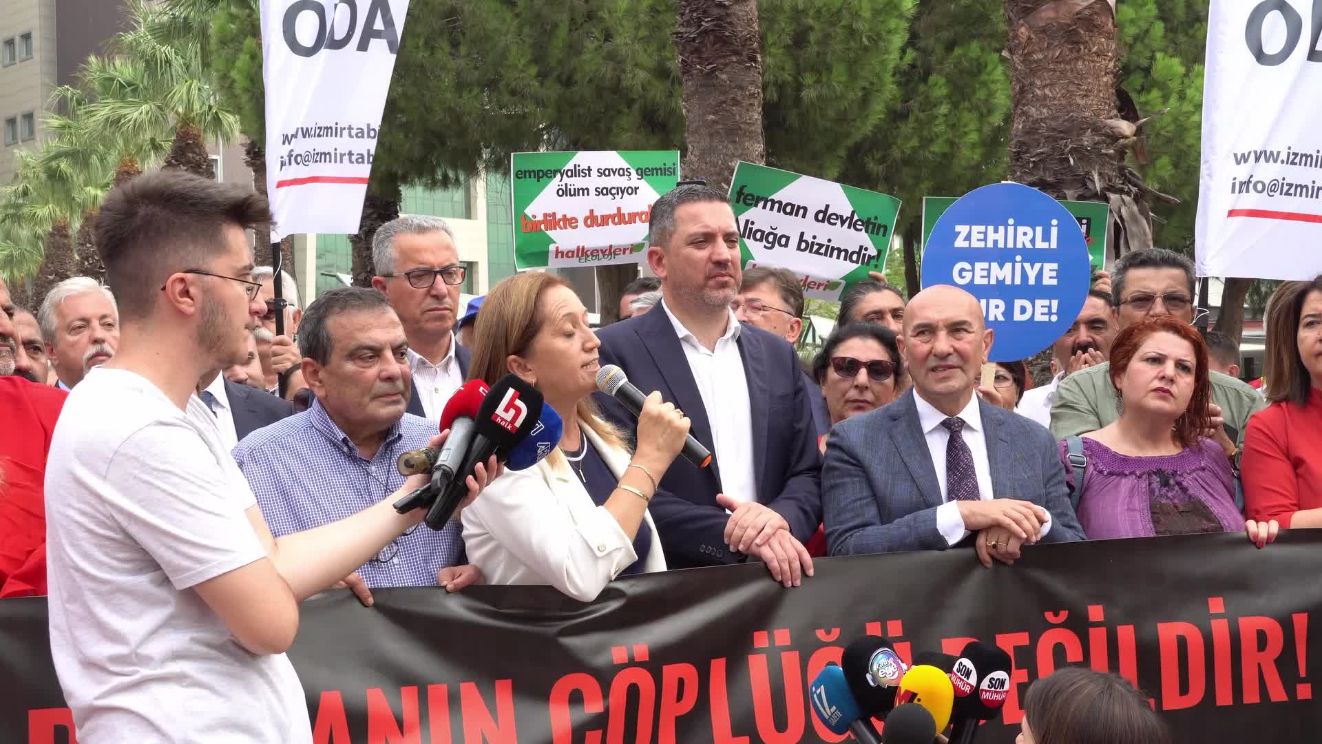Protest against the dismantling of Brazilian Nae Sao Paulo aircraft carrier, Izmir, Turkey