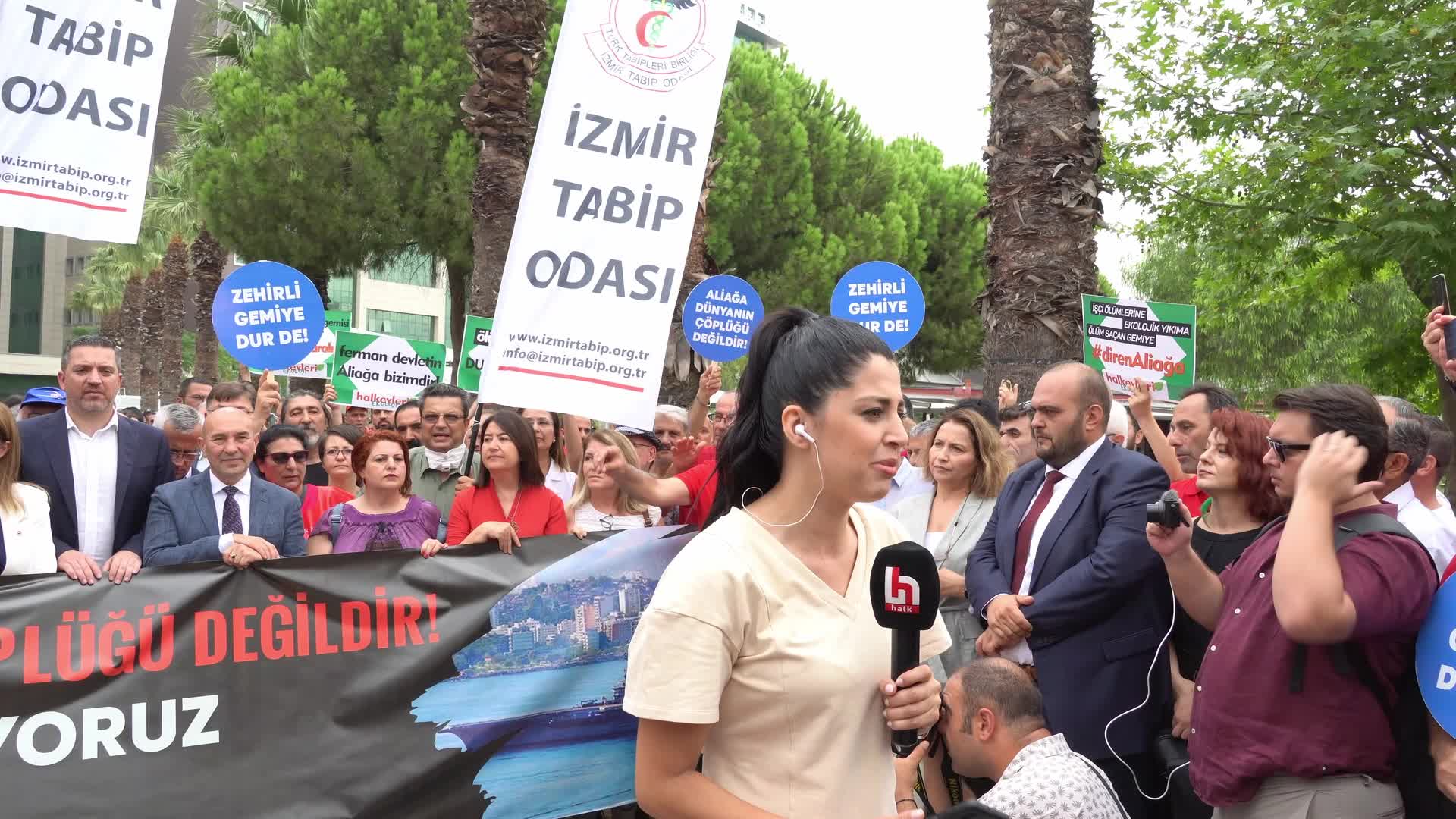 Protest against the dismantling of Brazilian Nae Sao Paulo aircraft carrier, Izmir, Turkey