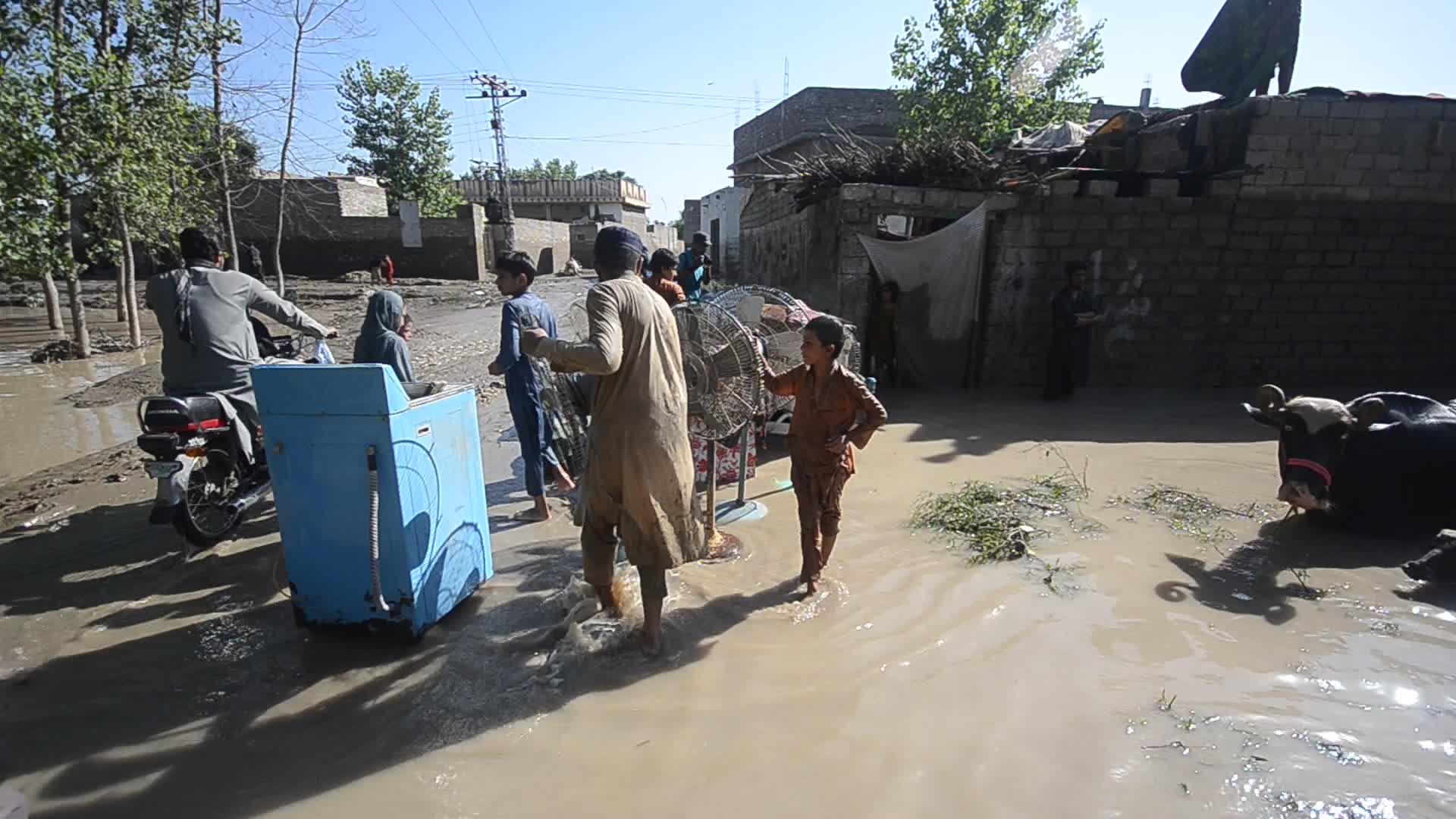 Over 1,061, dead since June amid heavy monsoon rains in Pakistan