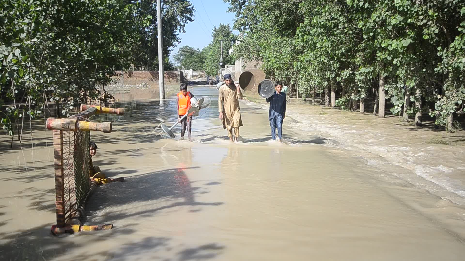 Over 1,061, dead since June amid heavy monsoon rains in Pakistan