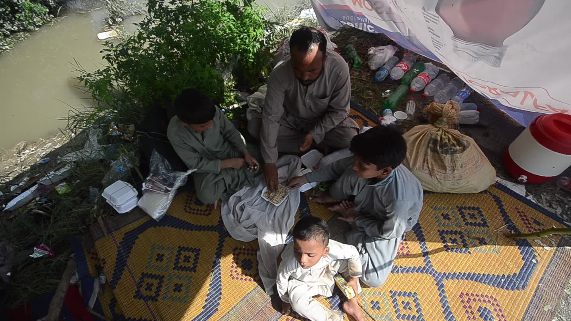 Over 1,061, dead since June amid heavy monsoon rains in Pakistan