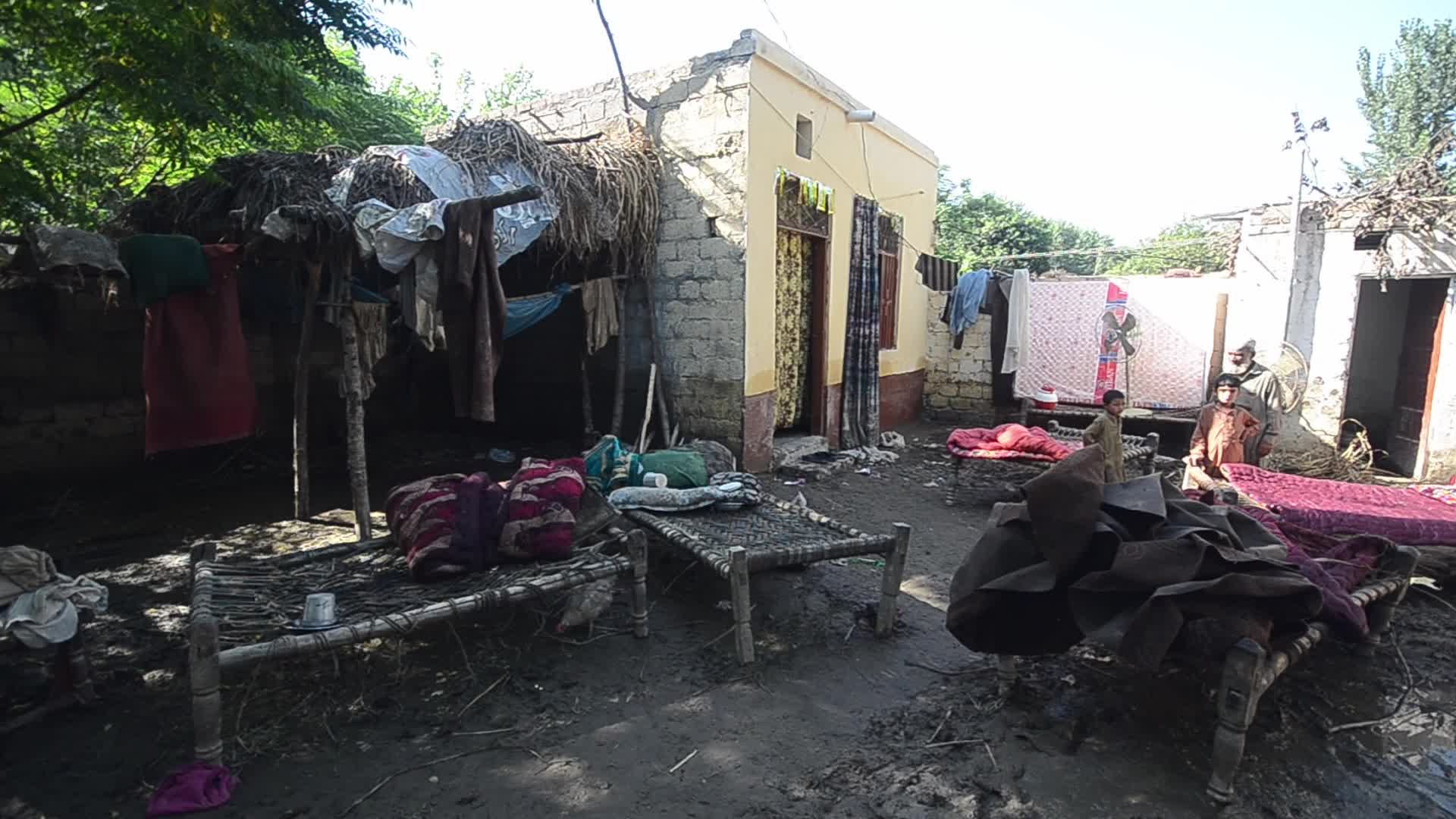 Over 1,061, dead since June amid heavy monsoon rains in Pakistan