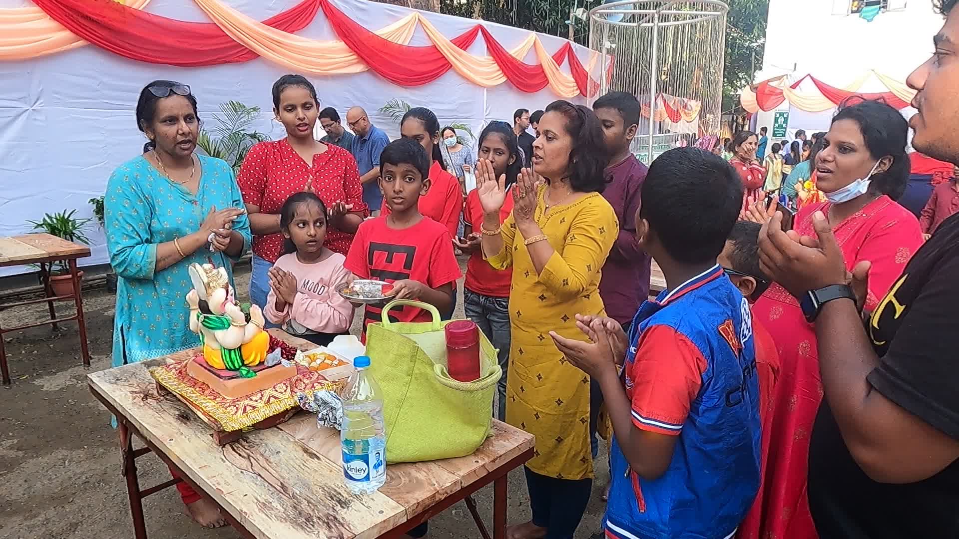 Ganesh Chaturthi Festival In Mumbai 
