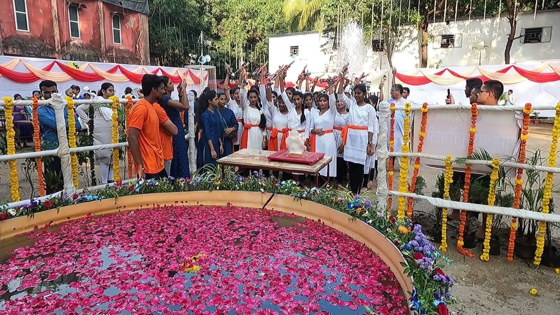Ganesh Chaturthi Festival In Mumbai 