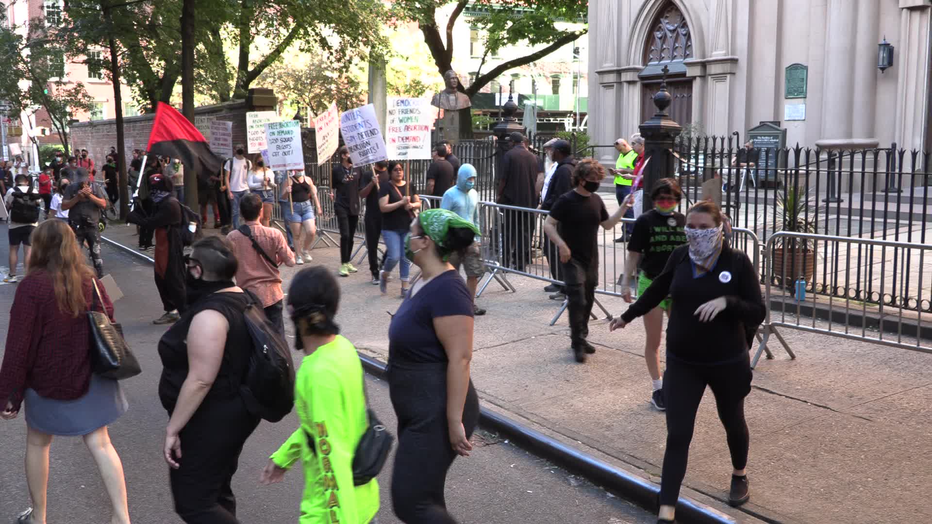 NY: Pro-Abortion Protesters Clash With Anti-Abortion Faith Group