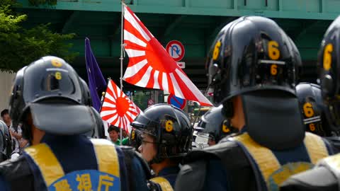 Protests in Tokyo as Trump visits Japan