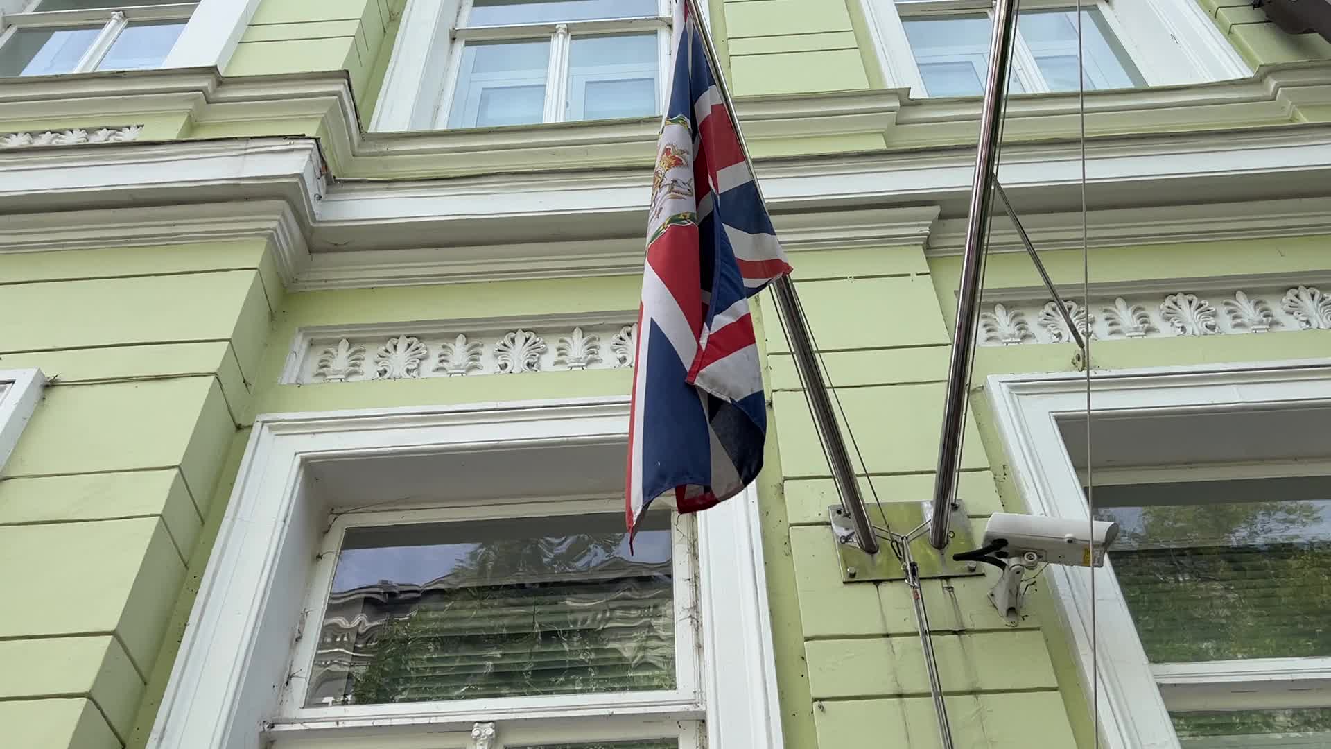 Flowers near the door of the British Embassy in Kyiv 