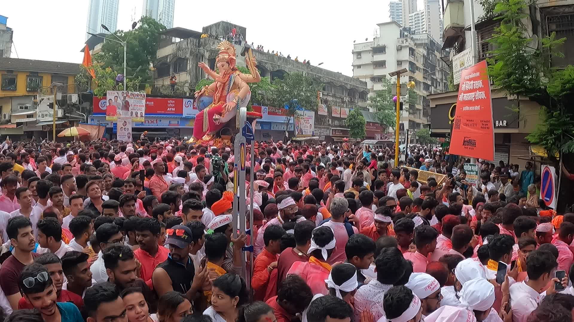 Ganesh Chaturthi Festival In Mumbai 