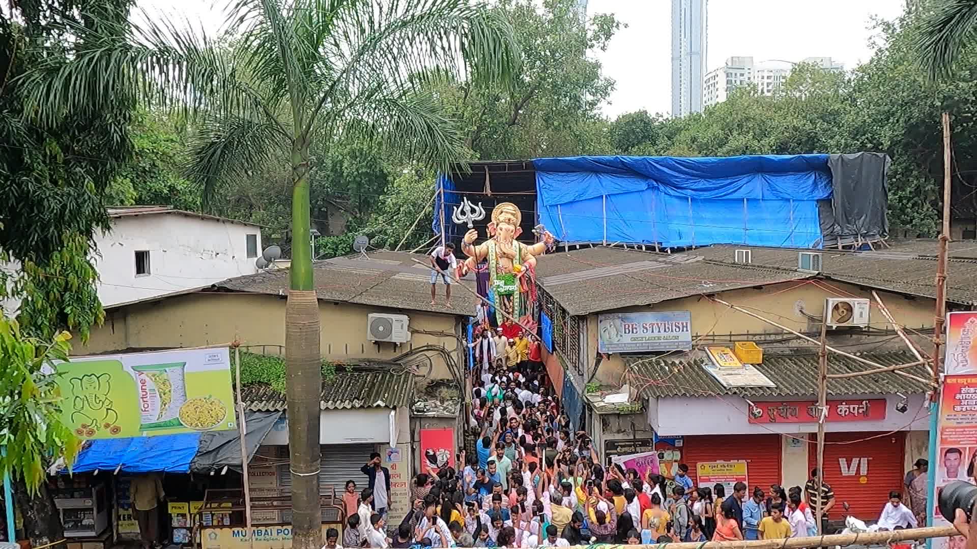 Ganesh Chaturthi Festival In Mumbai 