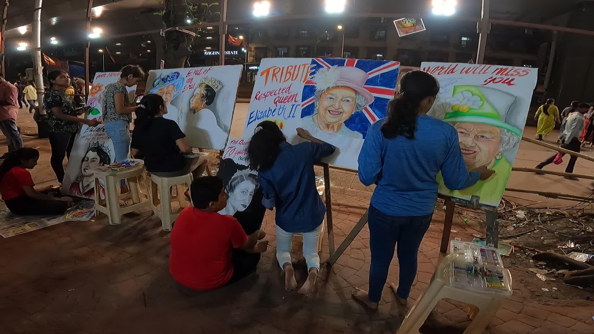 Tribute to Queen Elizabeth II In India