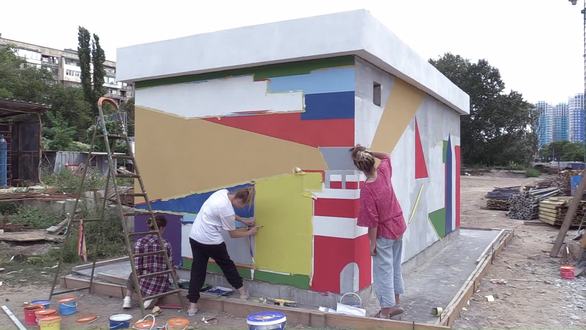 Mobile bomb shelters are being built in Odesa, amid Russia's invasion of Ukraine