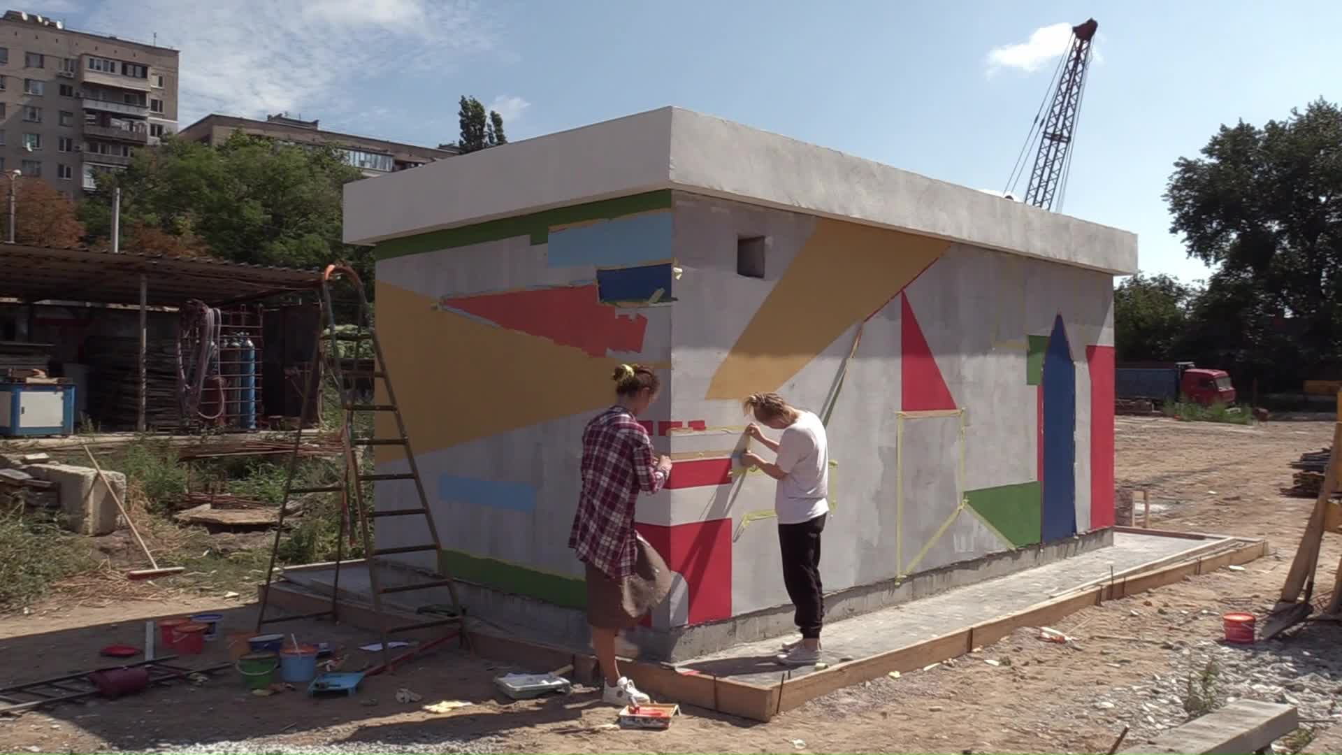 Mobile bomb shelters are being built in Odesa, amid Russia's invasion of Ukraine