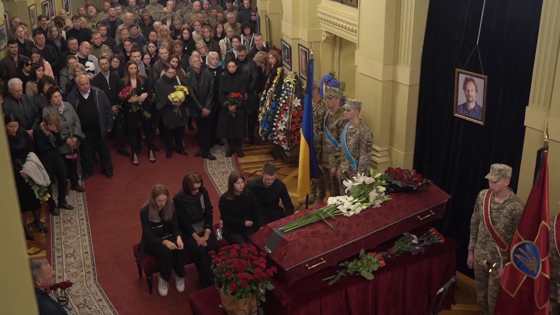 Farewell ceremony for the Honored Artist of Ukraine, ballet soloist of the National Opera of Ukraine named after Taras Shevchenko by Oleksandr Shapoval