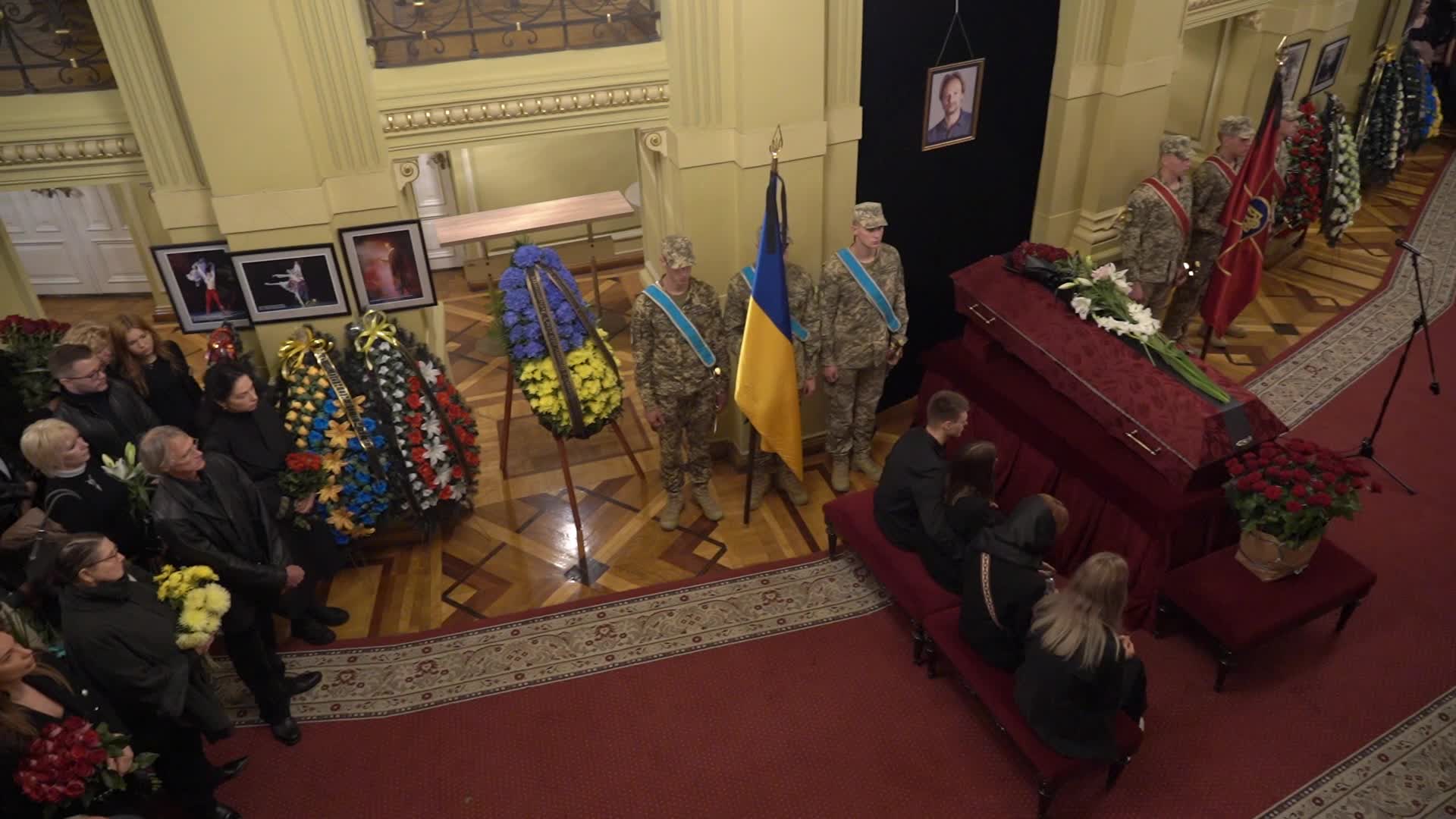 Farewell ceremony for the Honored Artist of Ukraine, ballet soloist of the National Opera of Ukraine named after Taras Shevchenko by Oleksandr Shapoval