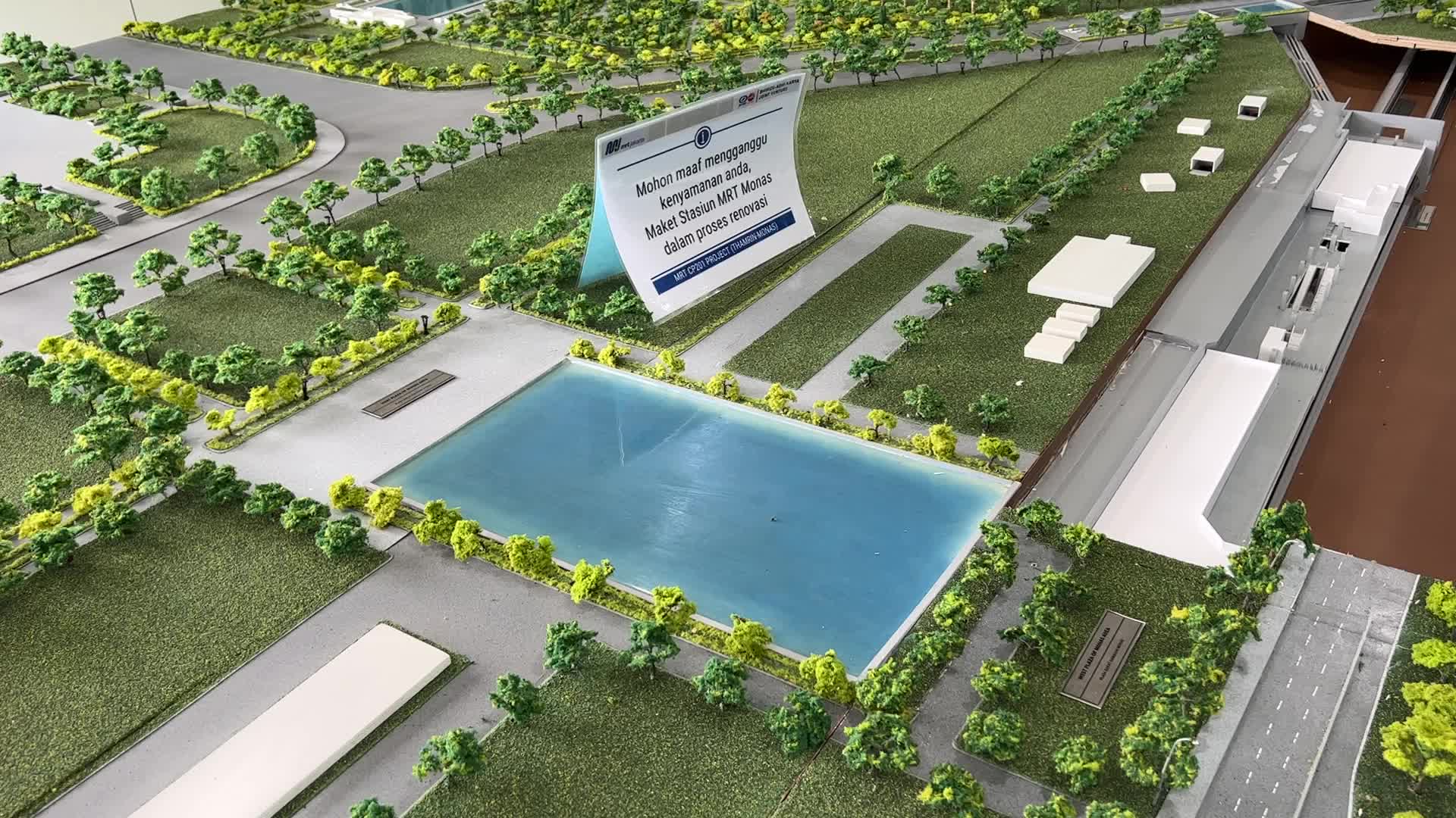 Construction of the MRT Tunel Phase 2 and the Discovery of 18th Century Artifacts in MRT construction