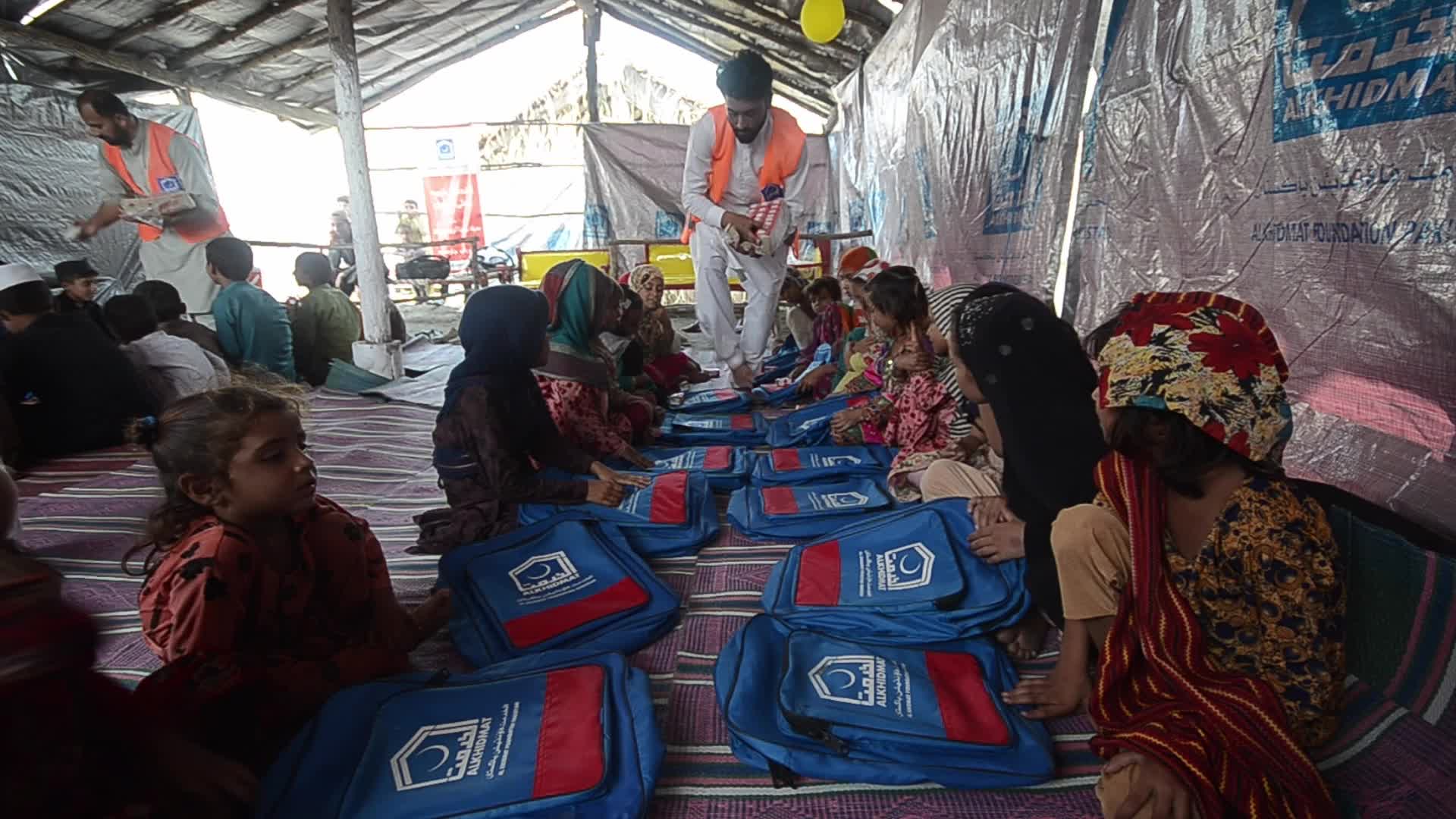 AKF establishes tent village for flood affected Afghan refugees in Peshawar