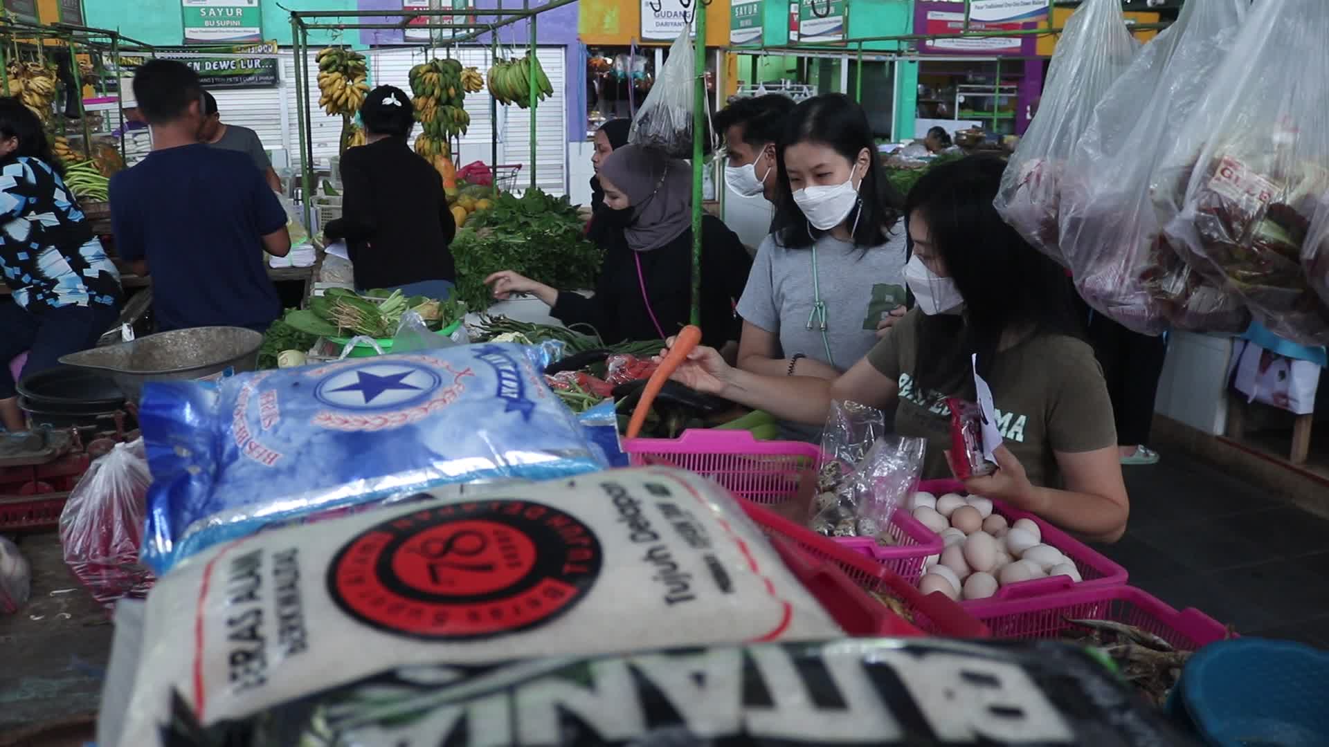 Indonesia Traditional Market 