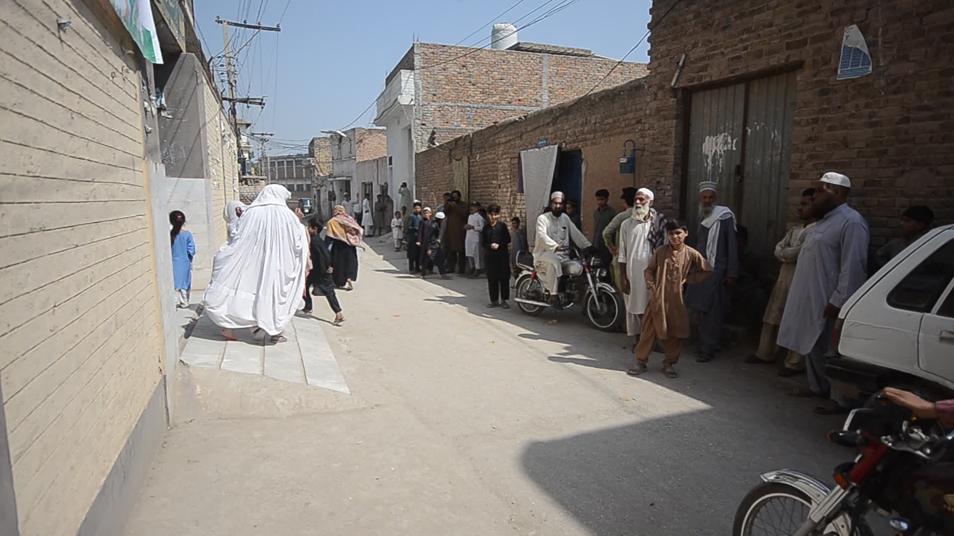 Vaccination campaign in Peshawar