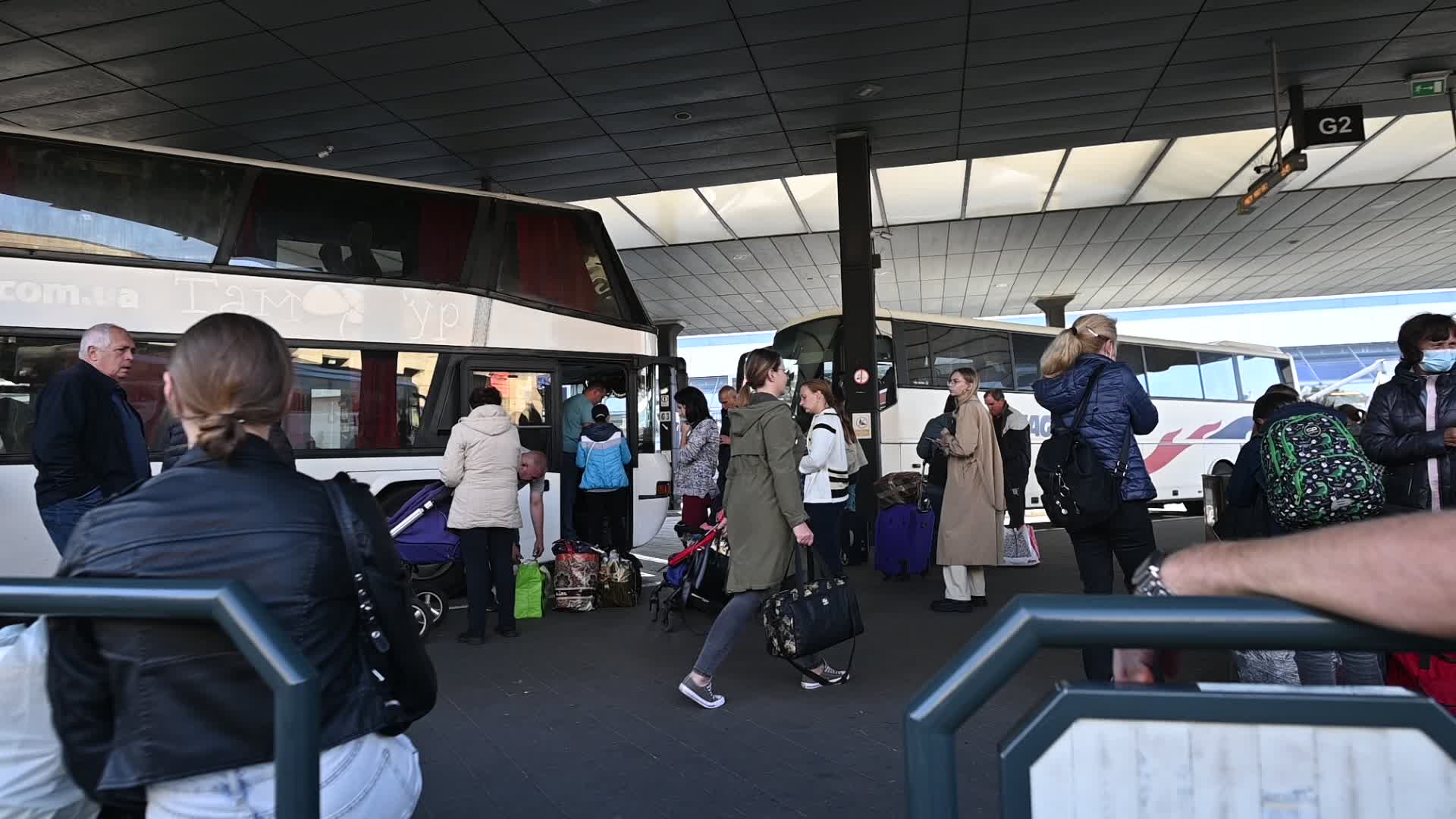 Ukrainian Refugees Determined To Return Home