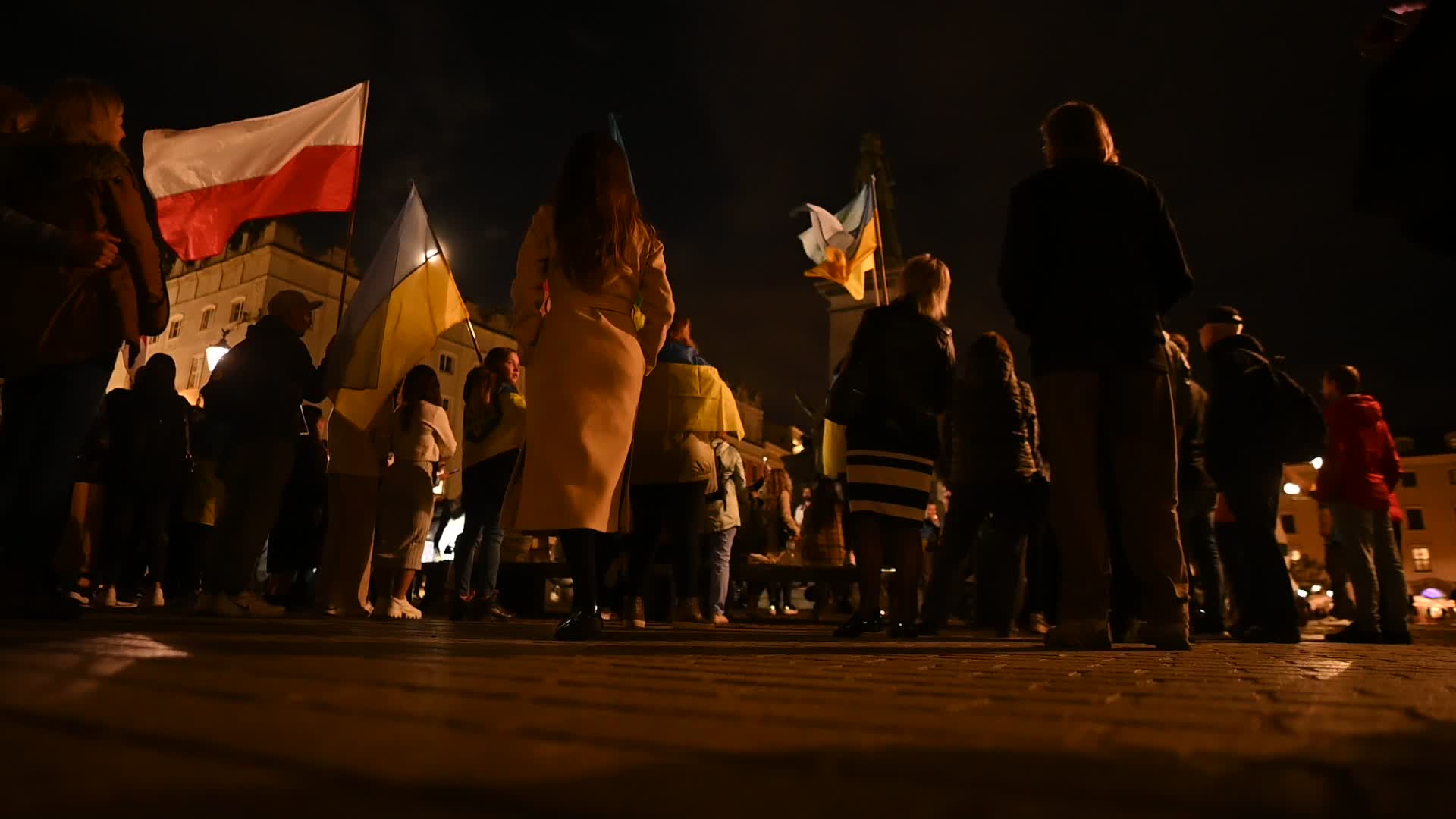 Los Iankover’s Perform In Krakow's Market Square