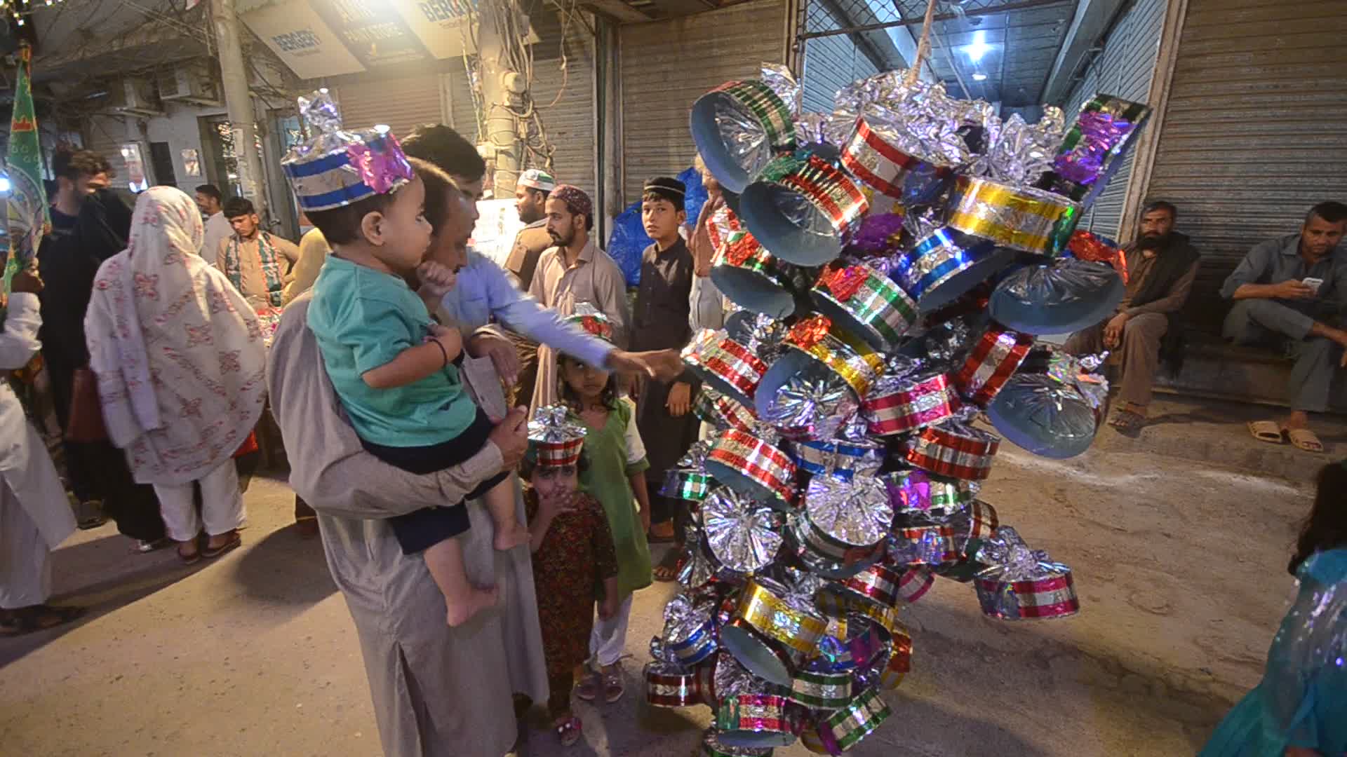 Pakistanis celebrate birthday of Prophet Muhammad
