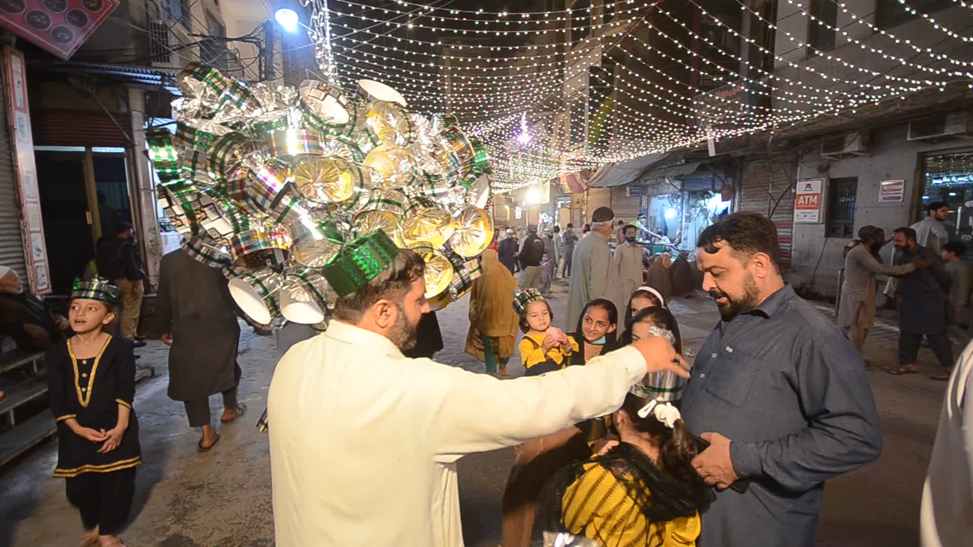 Pakistanis celebrate birthday of Prophet Muhammad