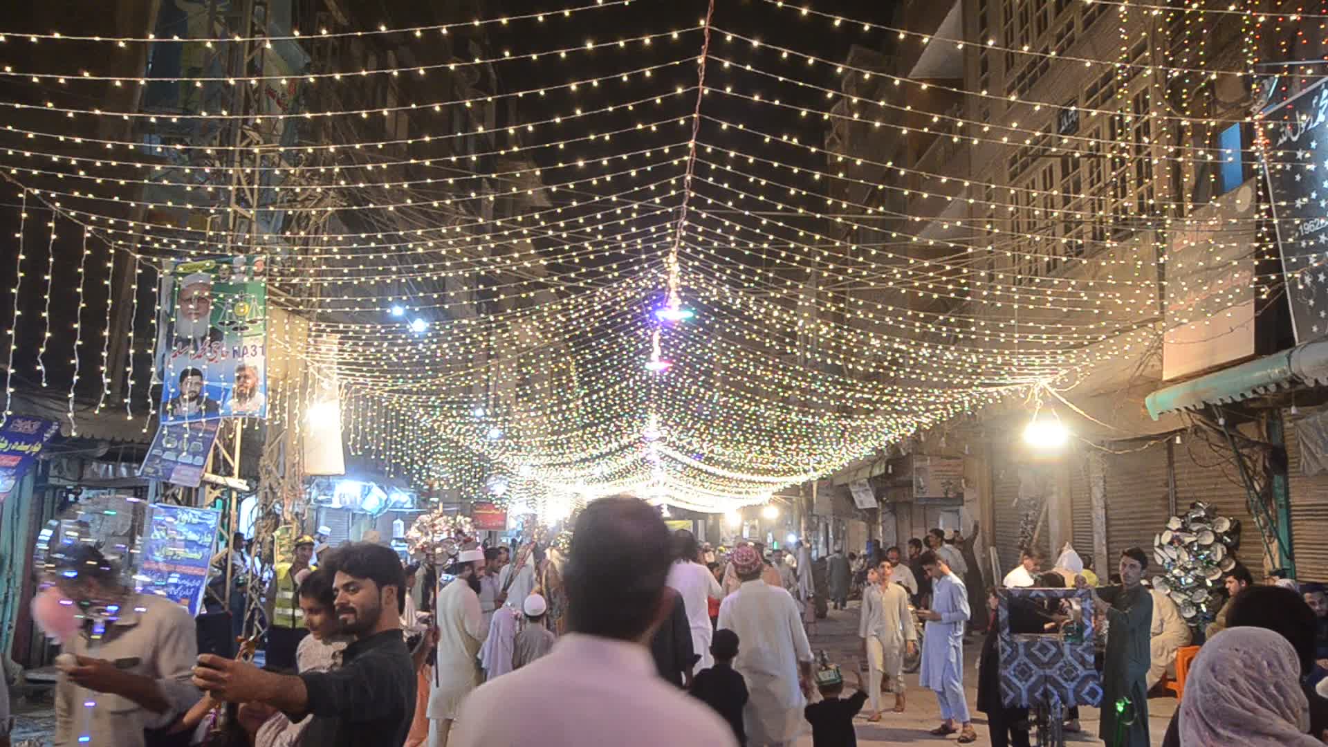 Pakistanis celebrate birthday of Prophet Muhammad