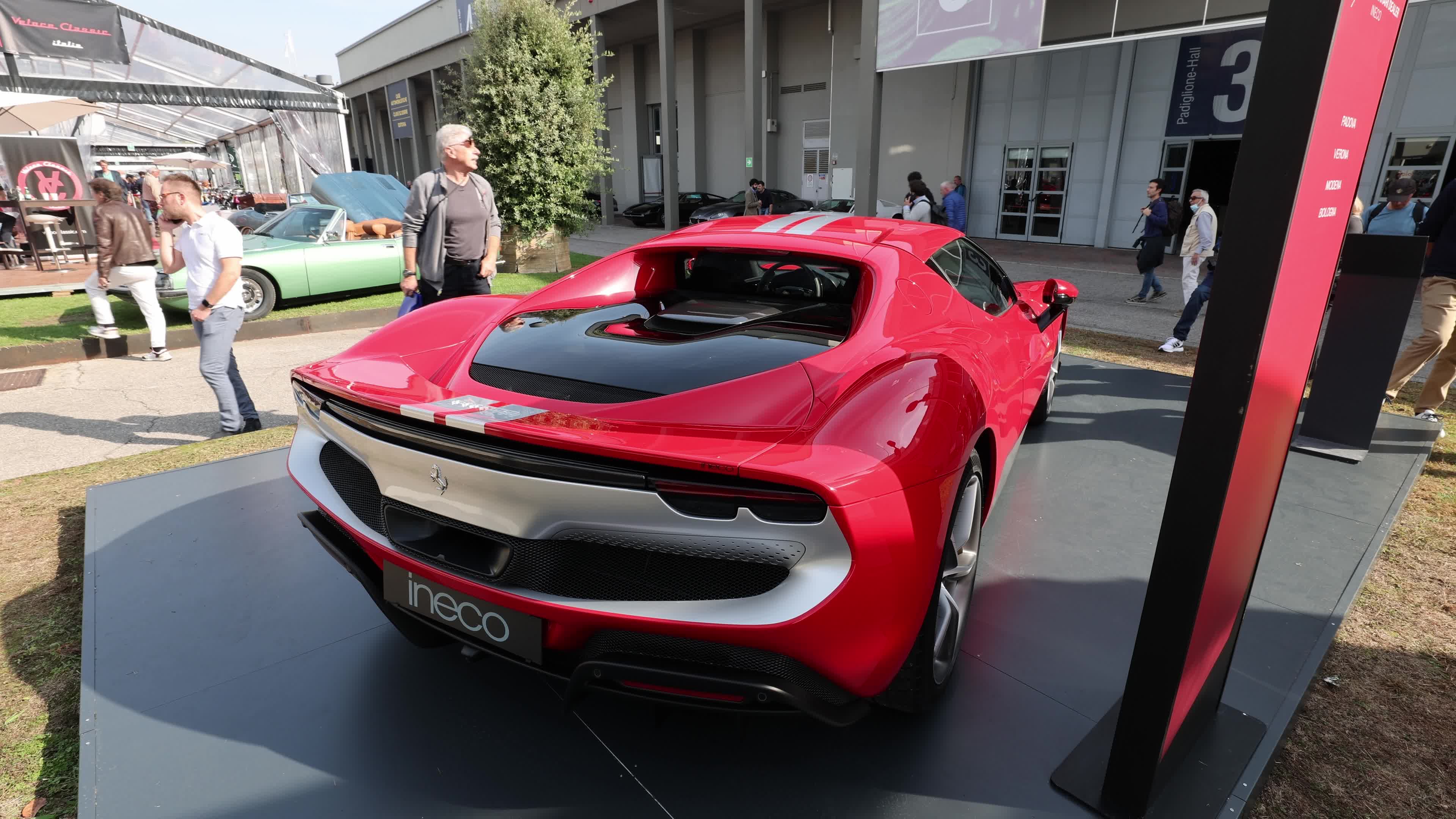 "Auto e Moto D'Epoca 2022", The Biggest Vintage Car Market In Europe