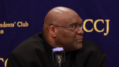 Kickboxer and media personality Bob Sapp speaks at FCCJ