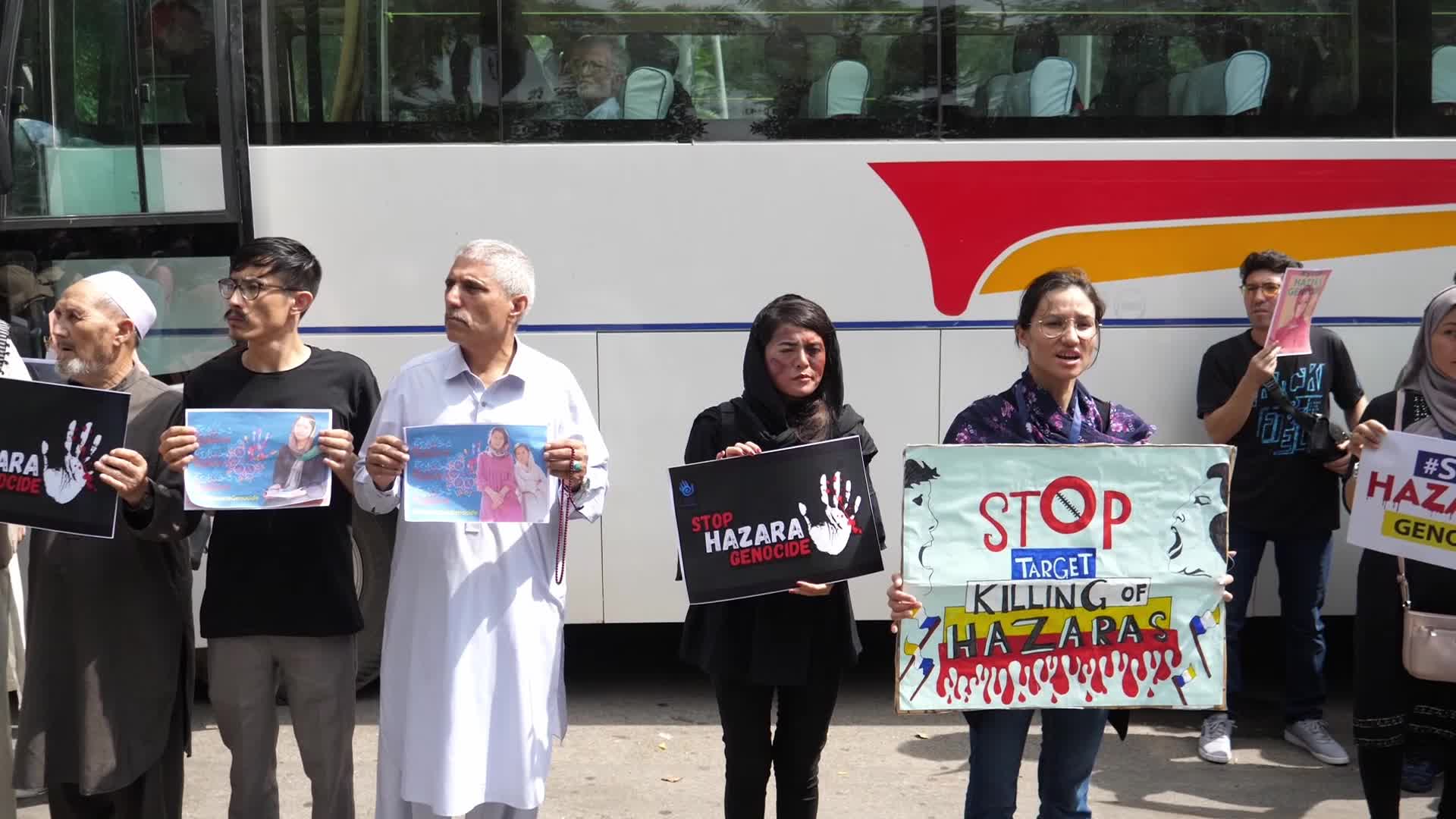 Afghan Nationals Protest against suicide attack in Kabul, in India