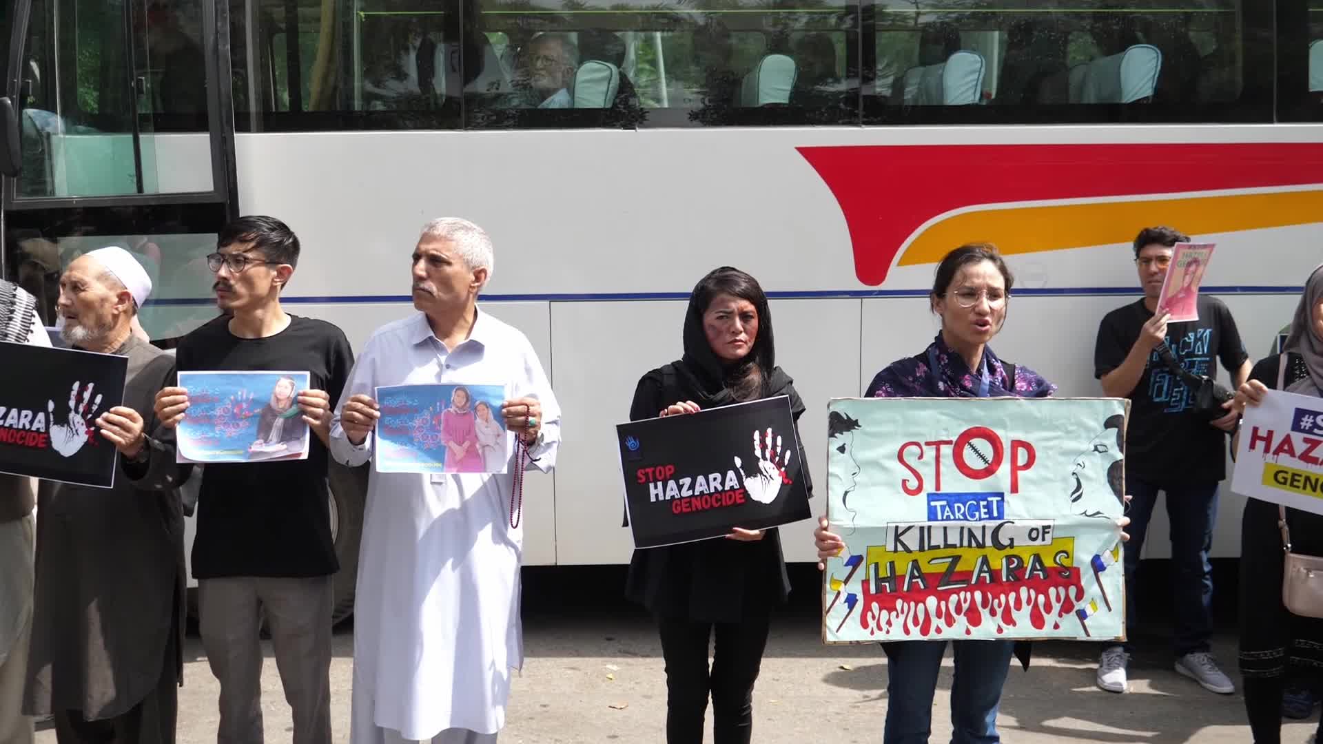 Afghan Nationals Protest against suicide attack in Kabul, in India