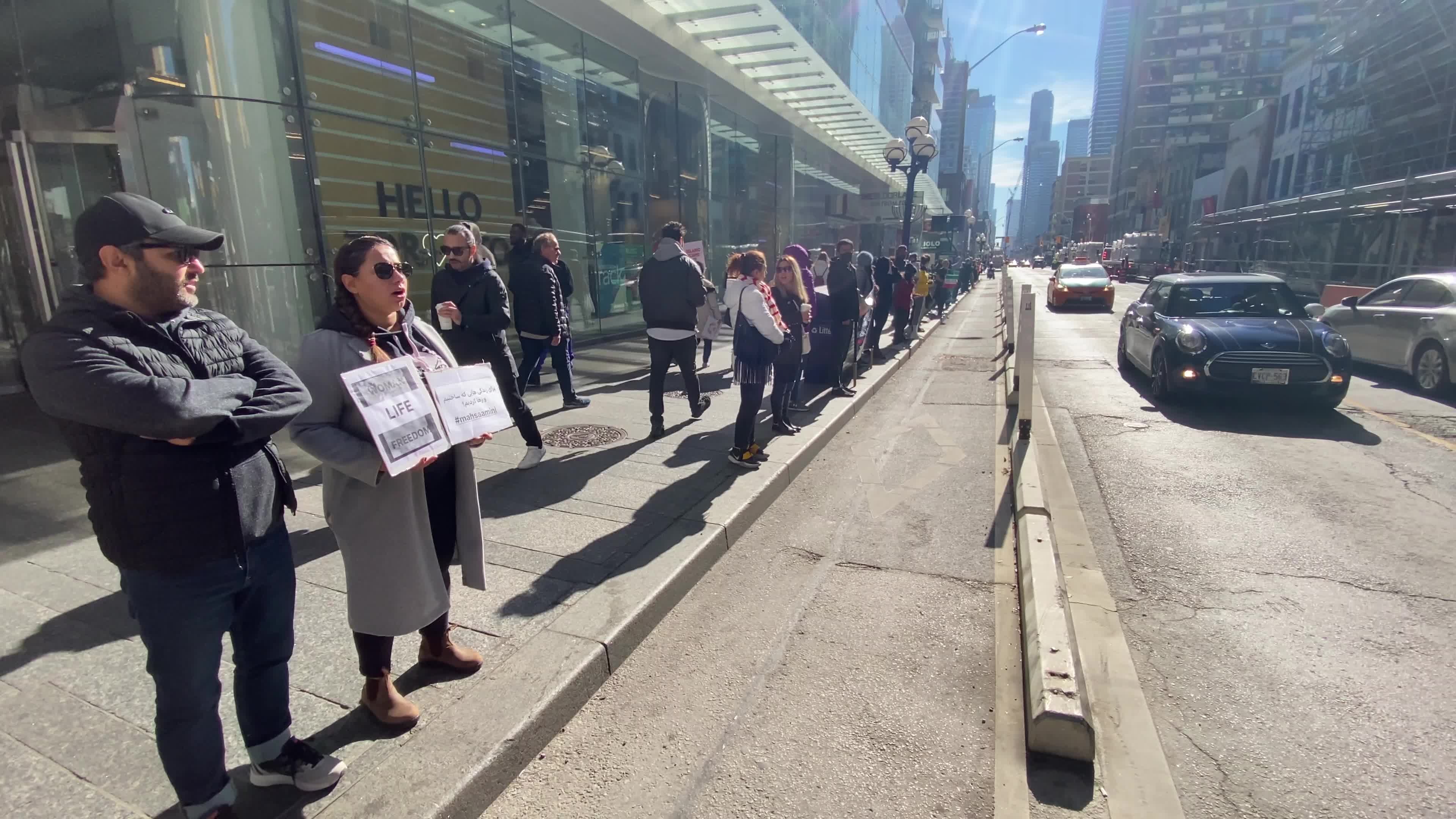 The Human Chain - A link to Iran's revolution