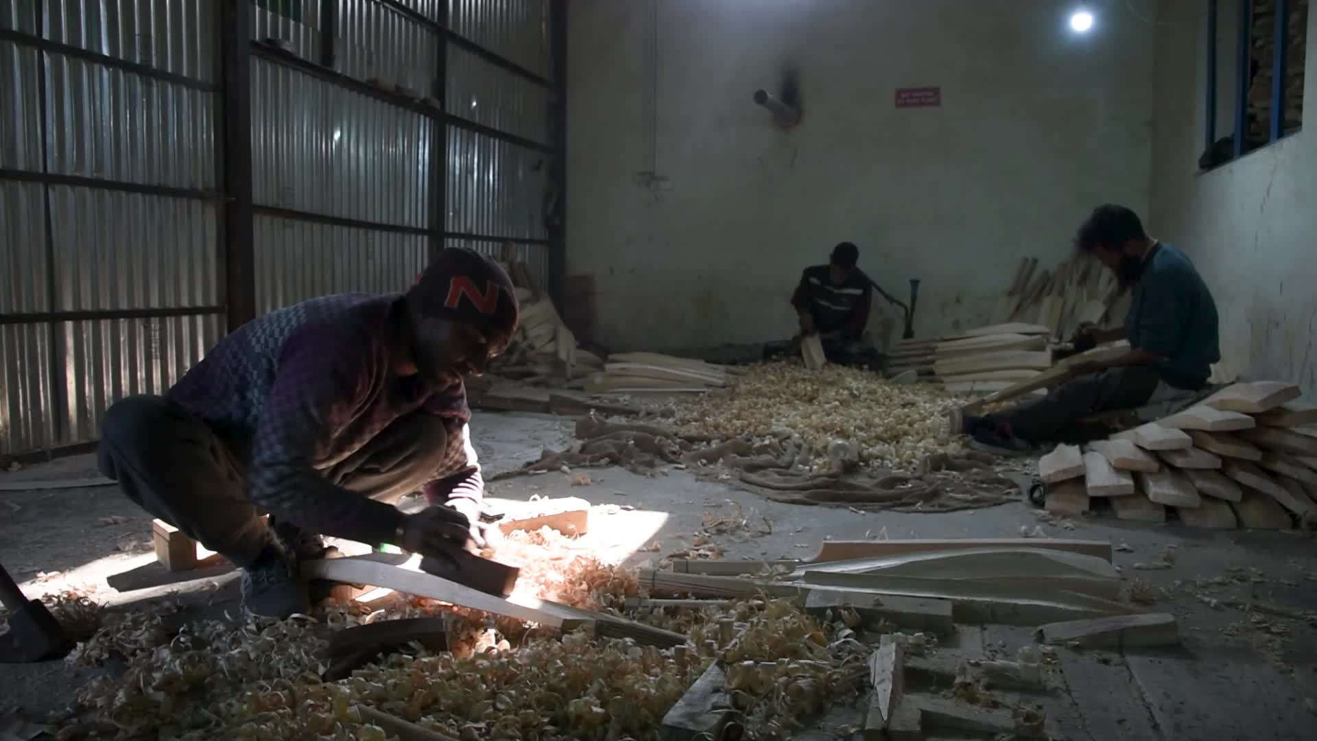 Manufacturing of Cricket bats in Kashmir, India.