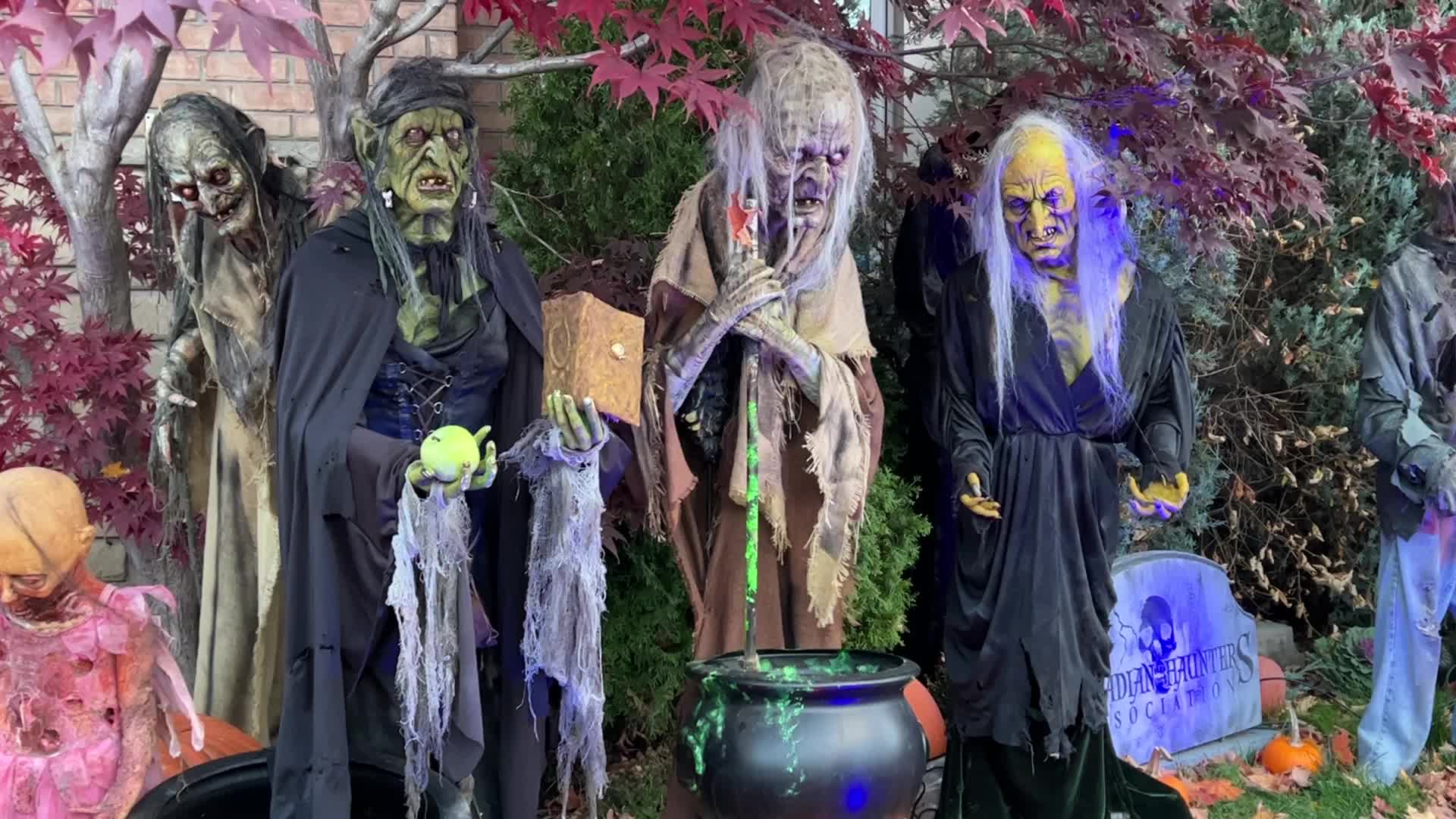 Halloween in Canada 