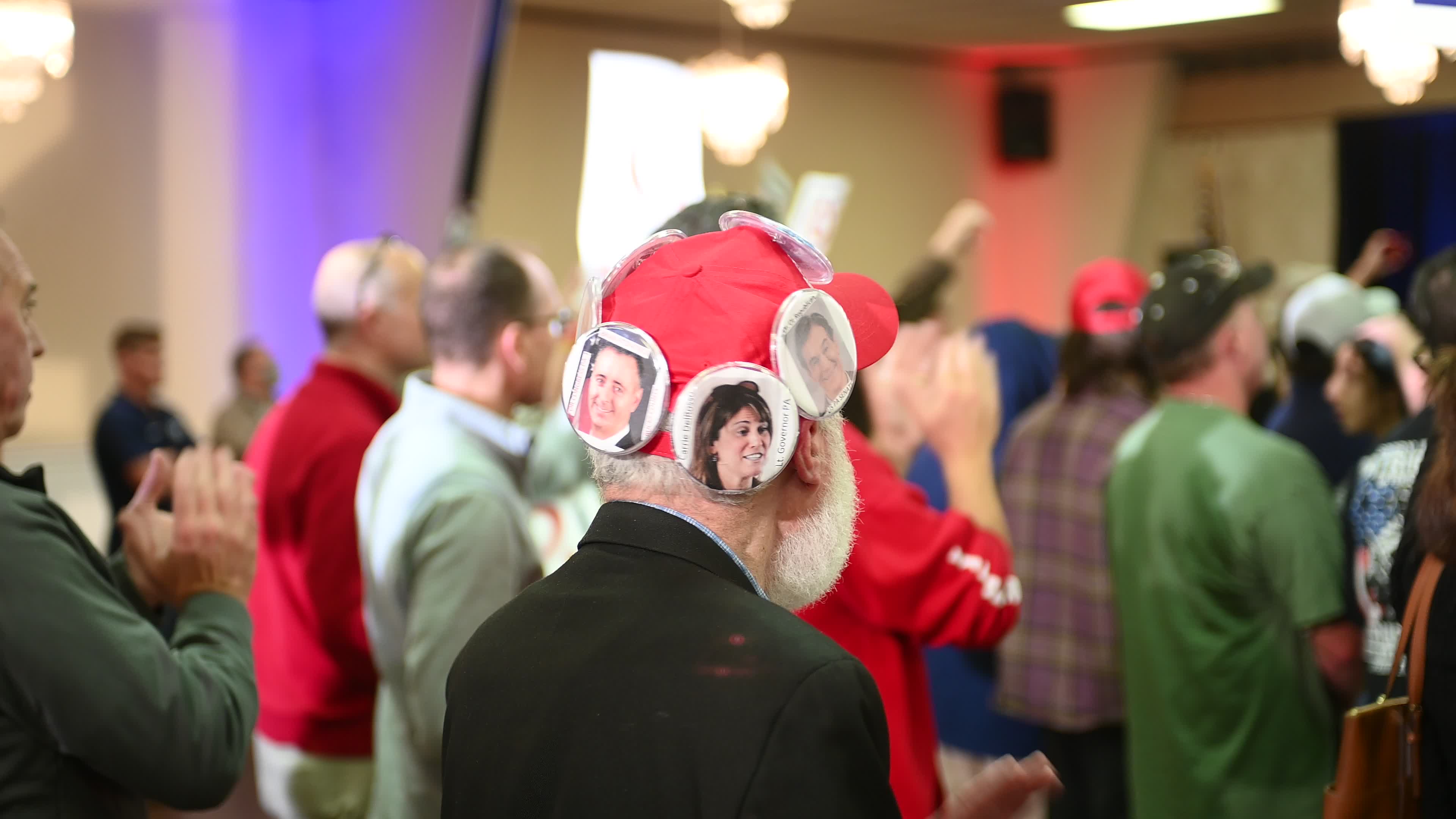 With week to go to Midterms, Mehmet Oz Holds Rally in Bensalem Township, PA