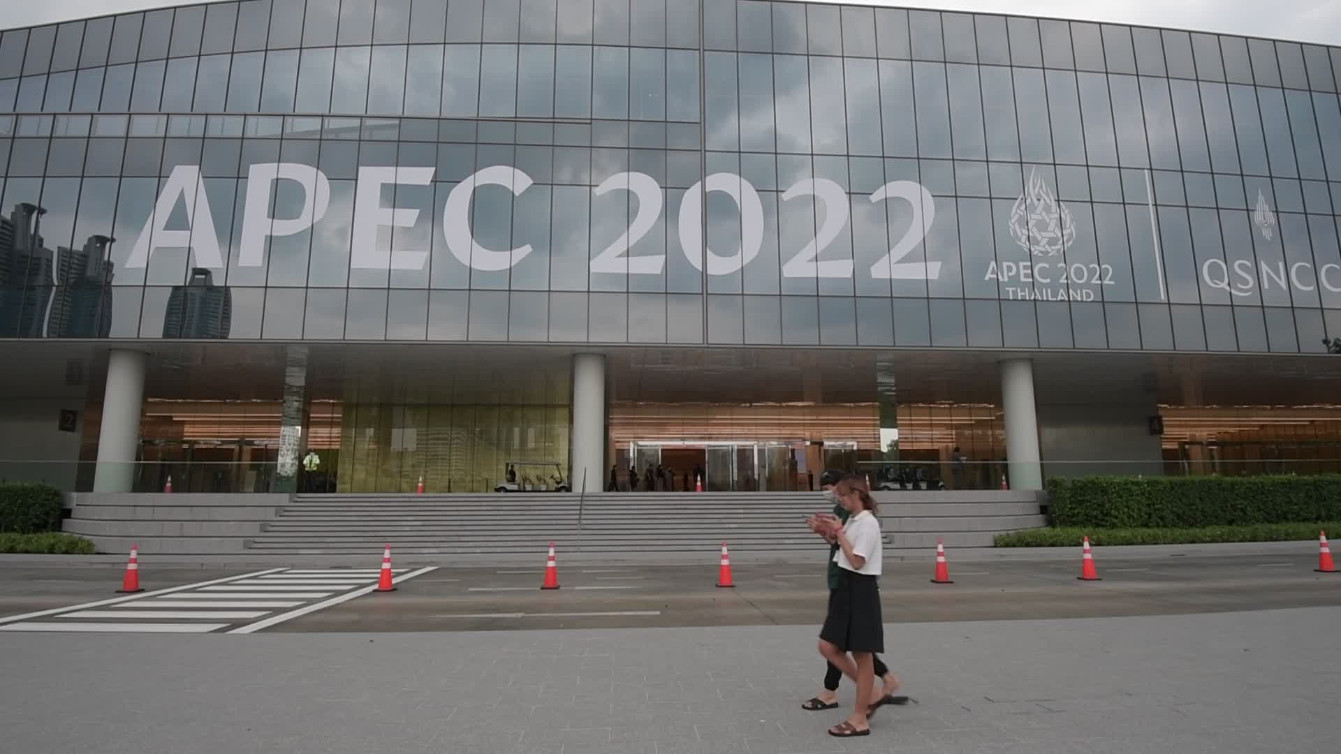 APEC 2022 Thailand Signage Host APEC 2022 Economic Leader’s Week