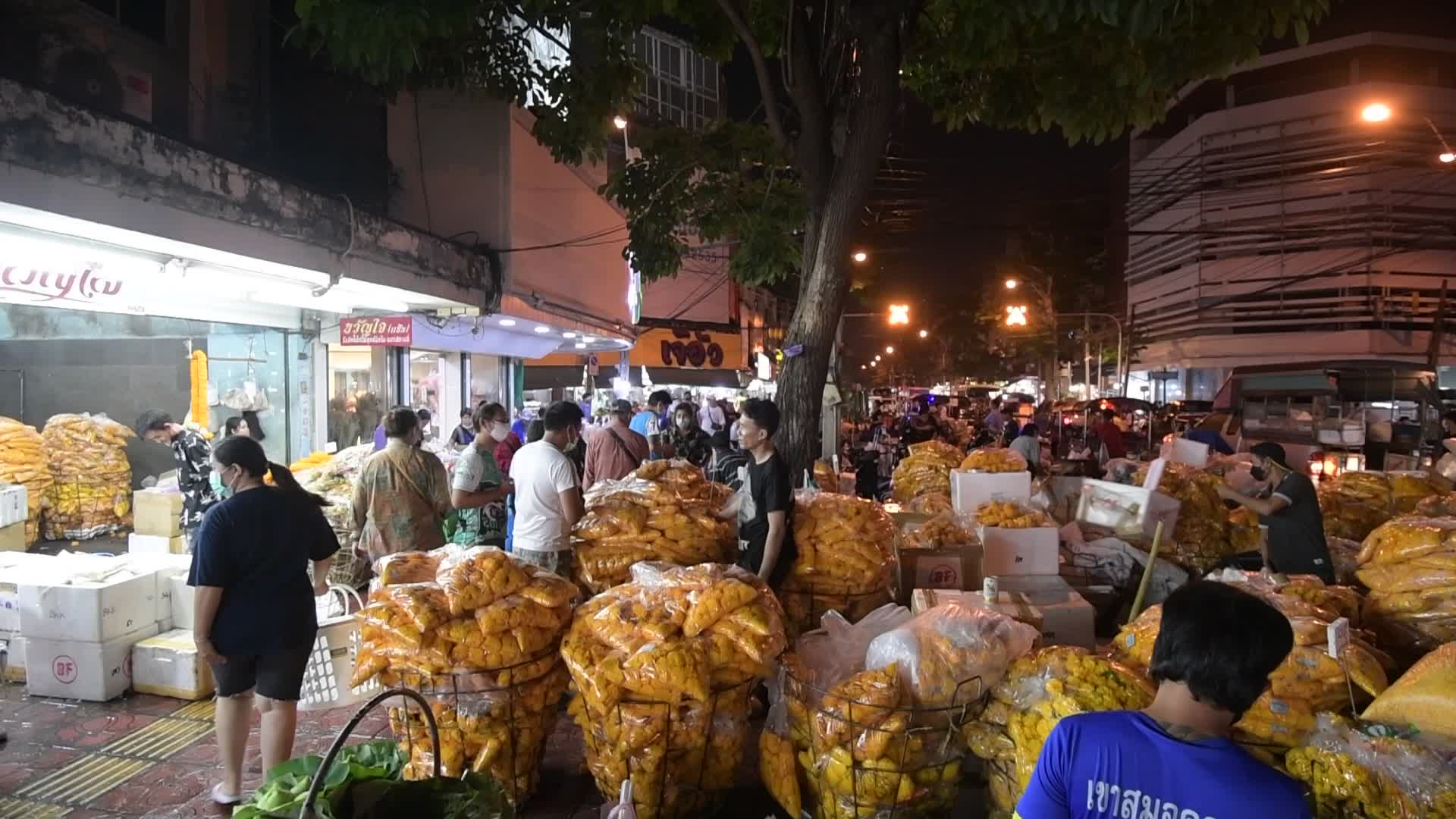 Flower Market During The Loy Krathong Festival In Bangkok