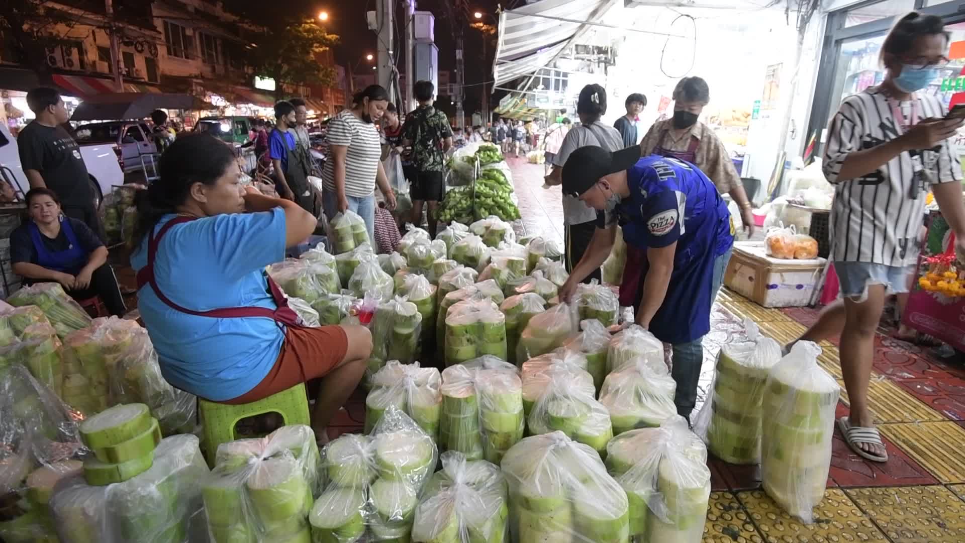 Flower Market During The Loy Krathong Festival In Bangkok