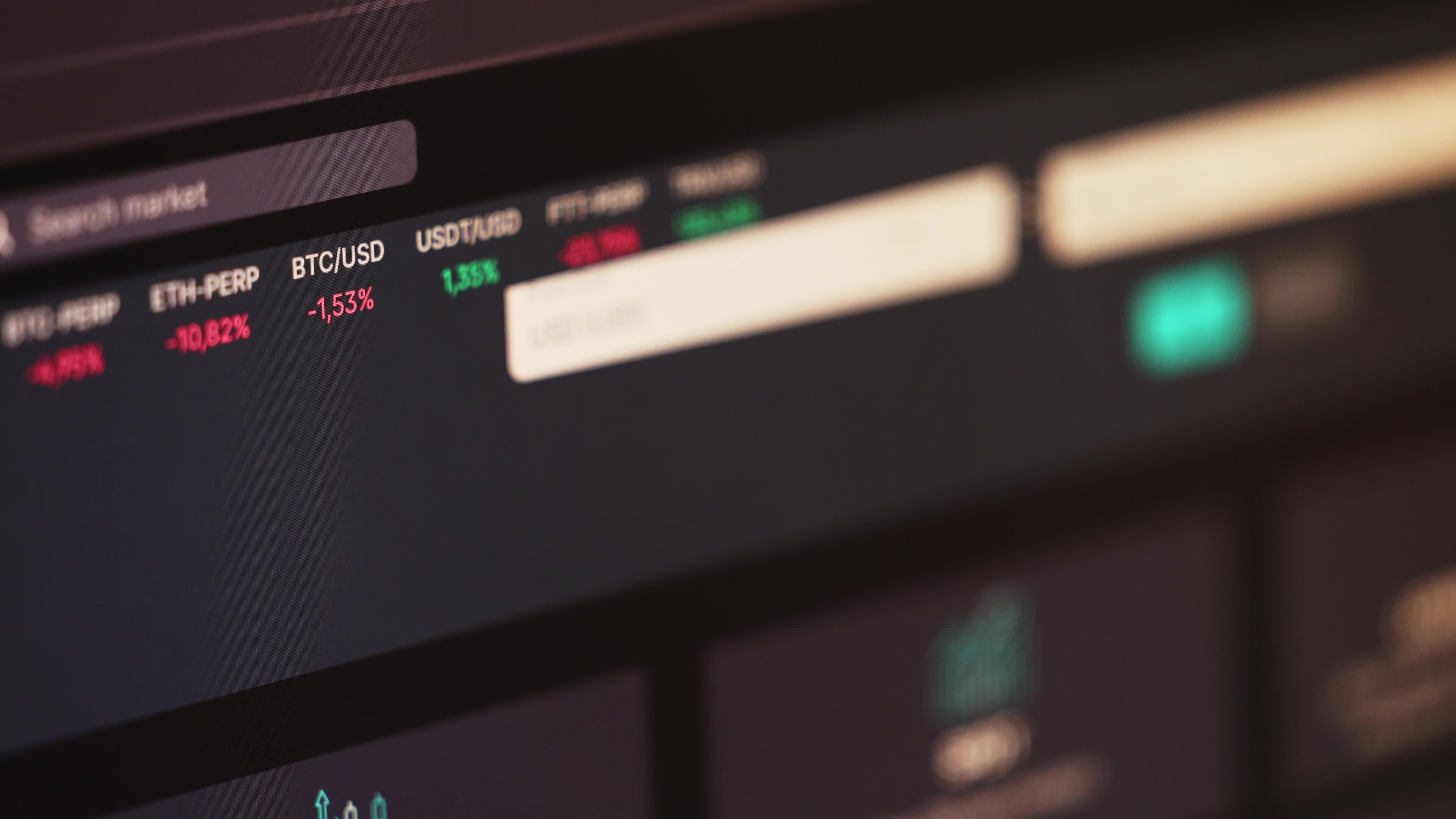 Crypto Giant FTX Collapses Into Bankruptcy