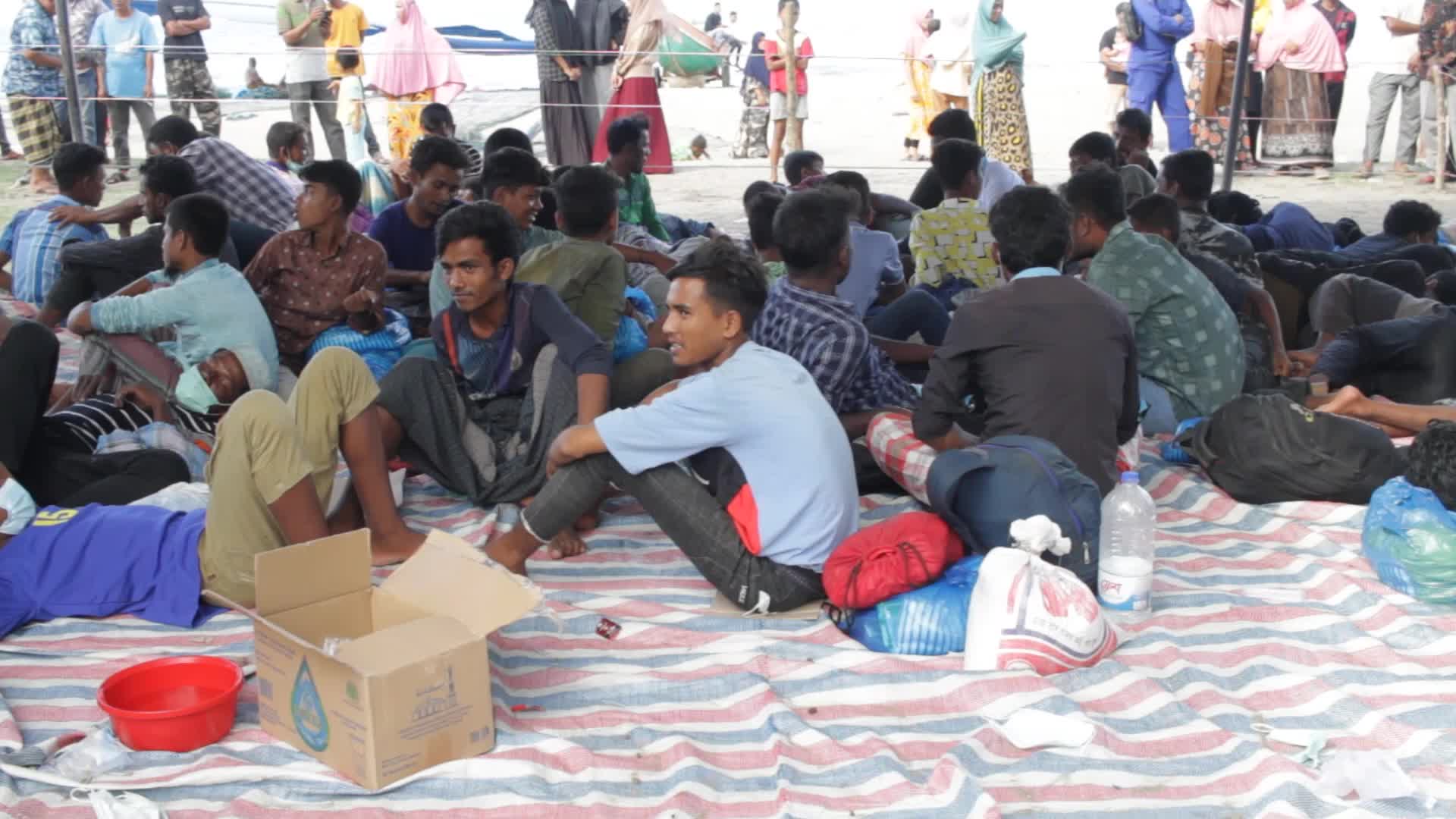 Rohingya Ethnic Stranded in Aceh