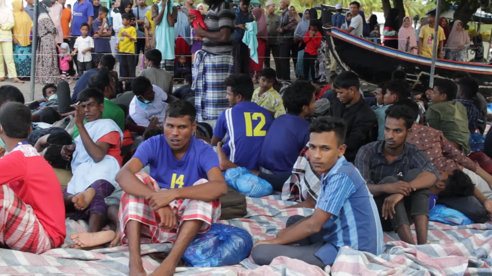 Rohingya Ethnic Stranded in Aceh