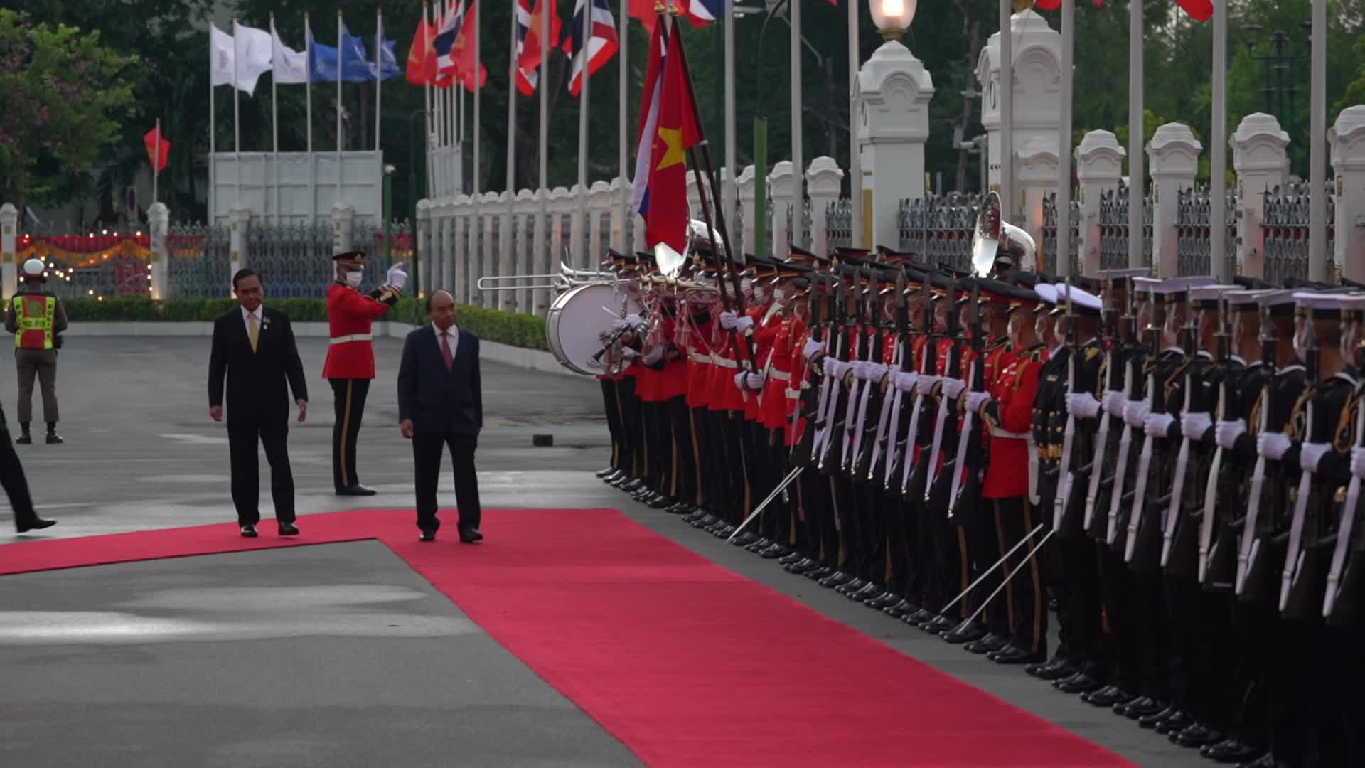 Vietnam President Nguyen Xuan Phuc Arrives in Bangkok.