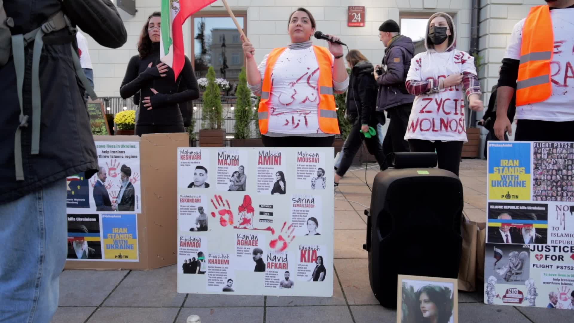 Mahsa Amini Iran Protest in Warsaw